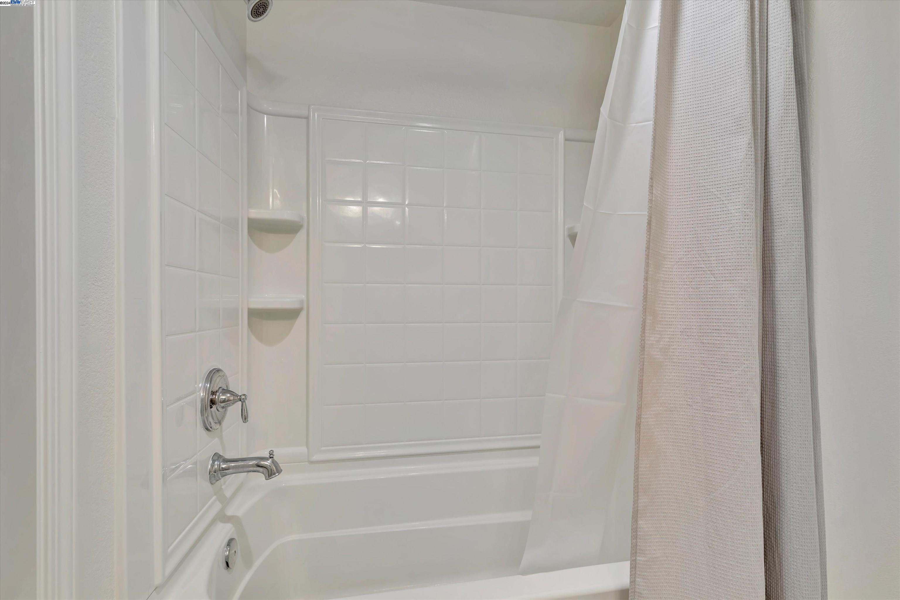 Detail Gallery Image 27 of 40 For 33410 Eileen Ter, Union City,  CA 94587 - 4 Beds | 3/1 Baths