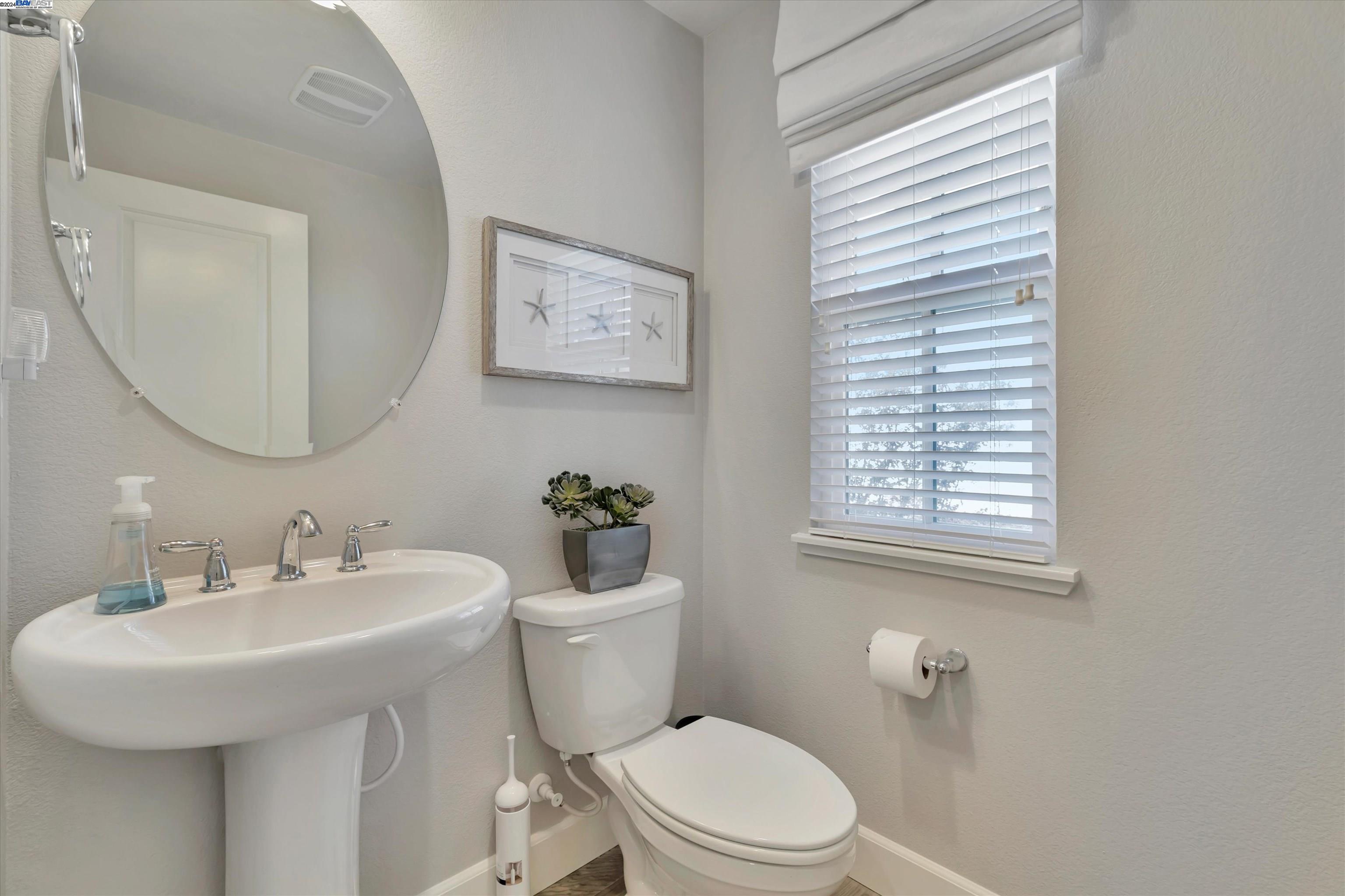 Detail Gallery Image 29 of 40 For 33410 Eileen Ter, Union City,  CA 94587 - 4 Beds | 3/1 Baths