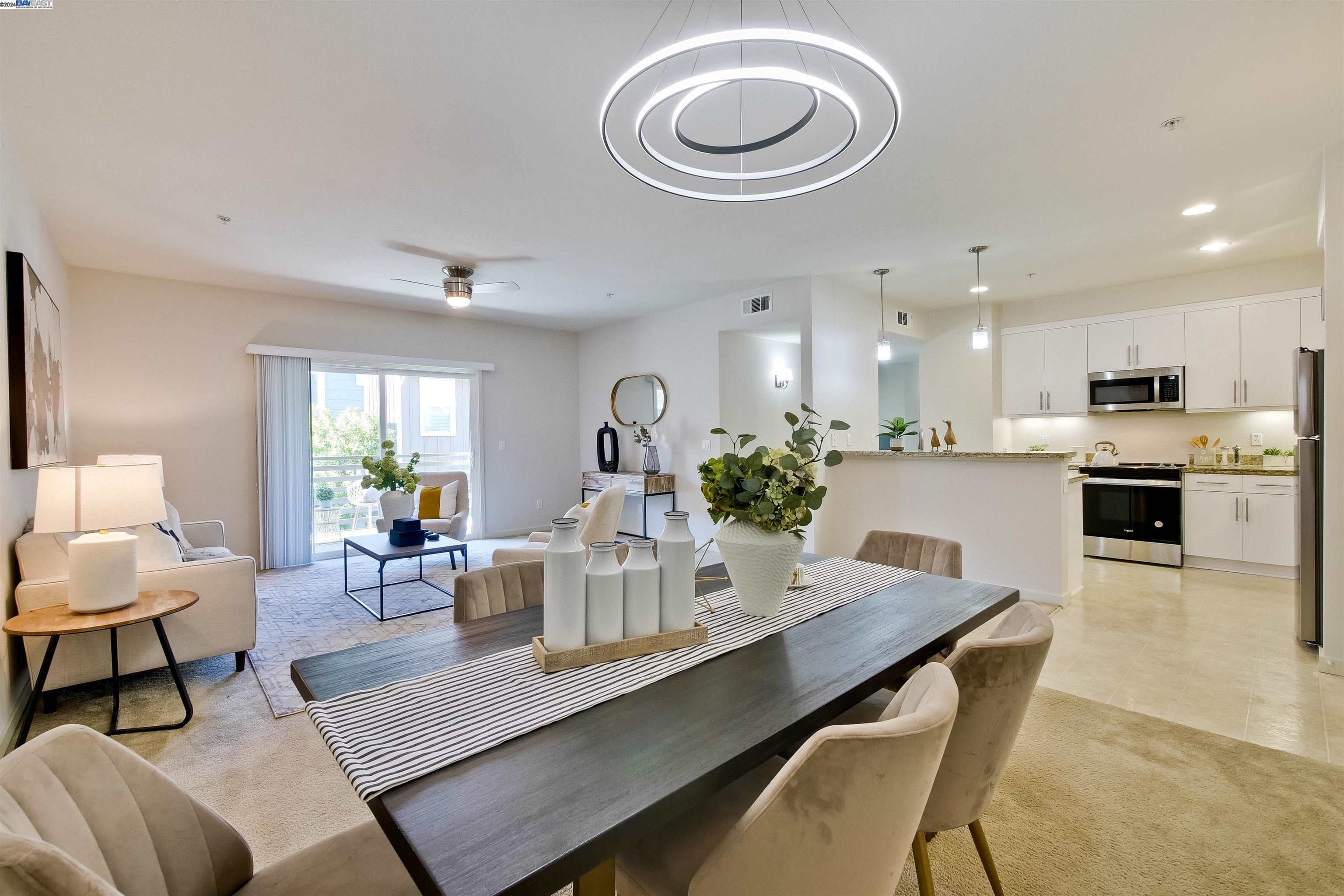 More Details about MLS # 41053887 : 4463 HYDE CMN # 224