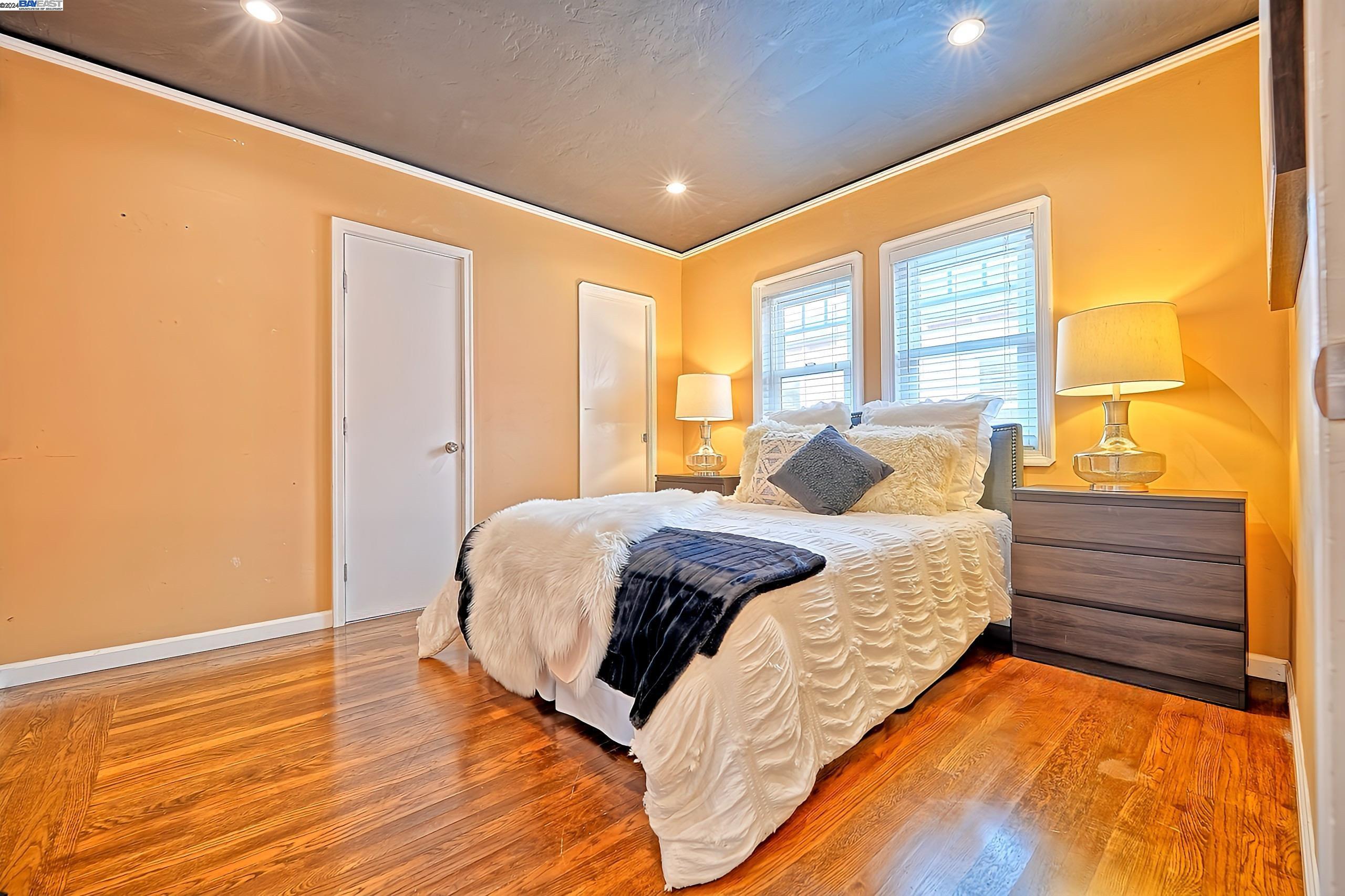 Detail Gallery Image 9 of 23 For 390 Belleview Dr, San Leandro,  CA 94577 - 2 Beds | 1/1 Baths