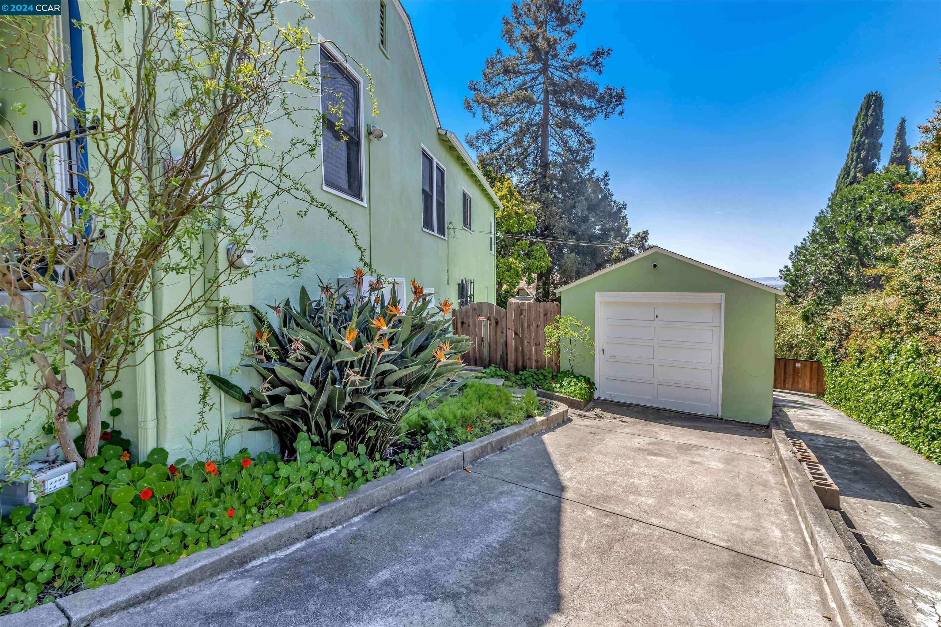 Detail Gallery Image 38 of 40 For 3016 Partridge Ave, Oakland,  CA 94605 - 4 Beds | 2 Baths