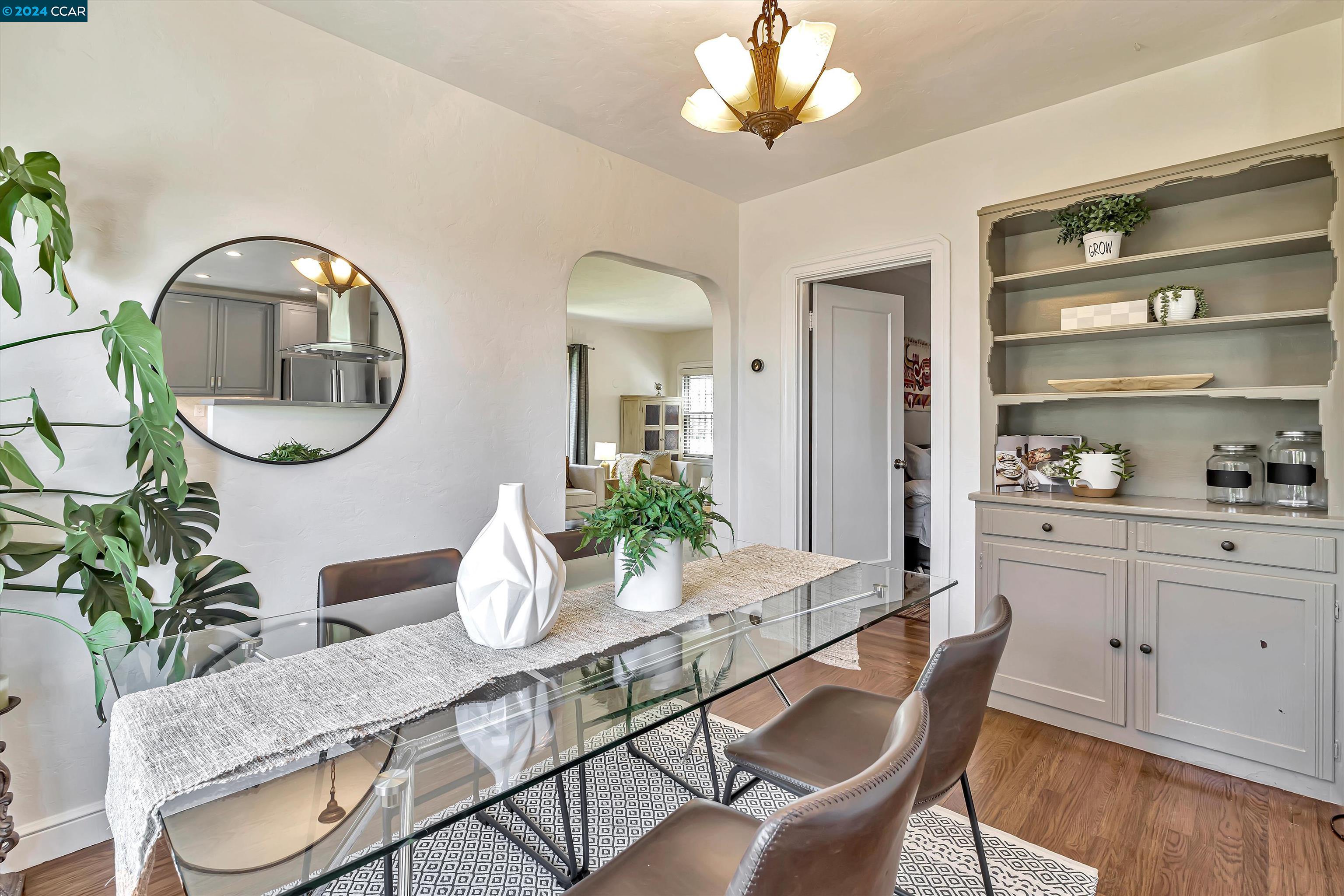 Detail Gallery Image 8 of 40 For 3016 Partridge Ave, Oakland,  CA 94605 - 4 Beds | 2 Baths