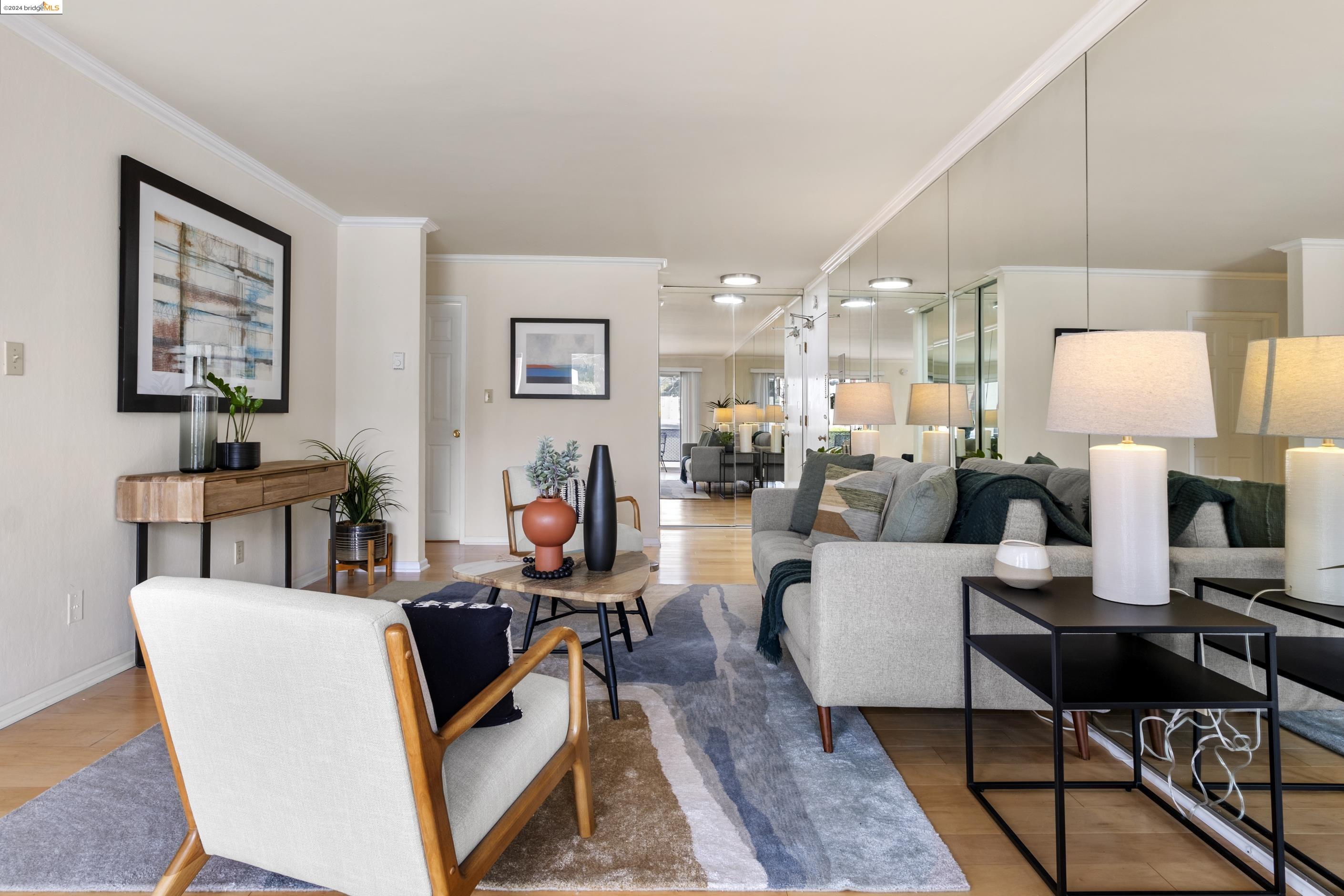 Detail Gallery Image 8 of 29 For 424 Staten Ave #101,  Oakland,  CA 94610 - 2 Beds | 2 Baths