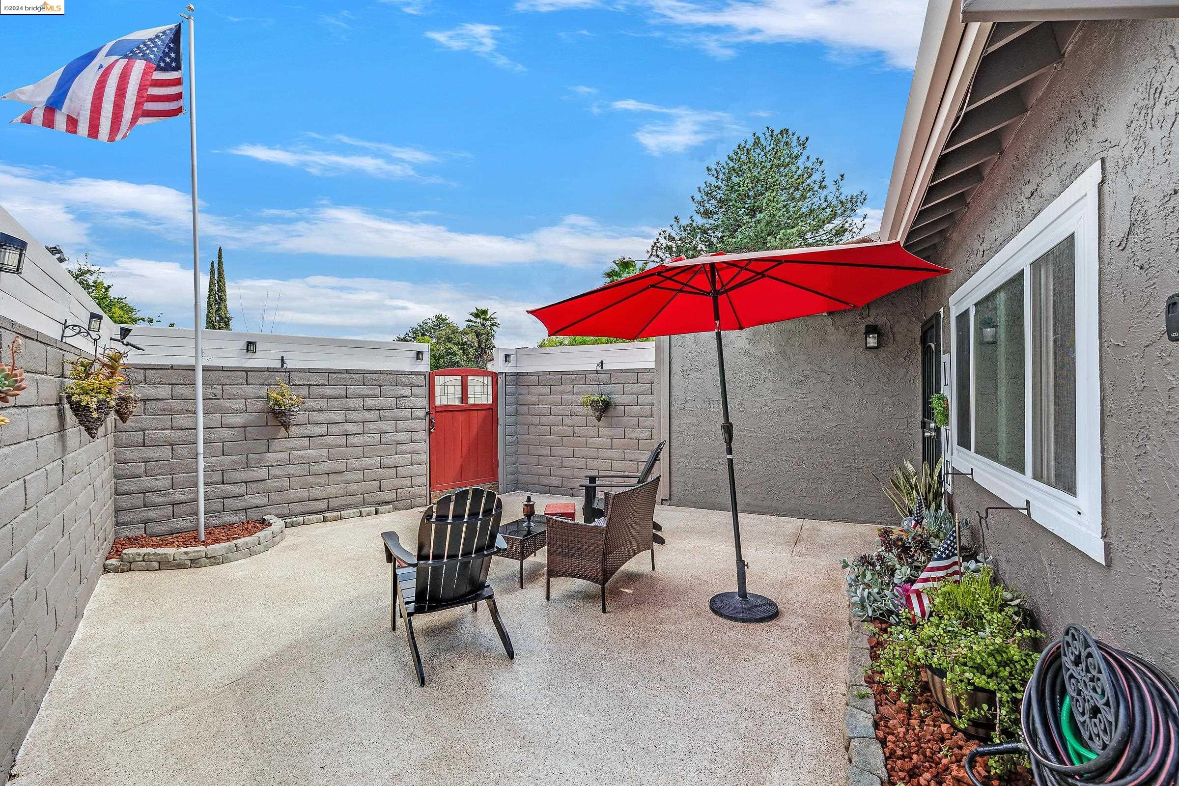 Detail Gallery Image 31 of 33 For 2105 Christine St, Modesto,  CA 95350 - 3 Beds | 2 Baths