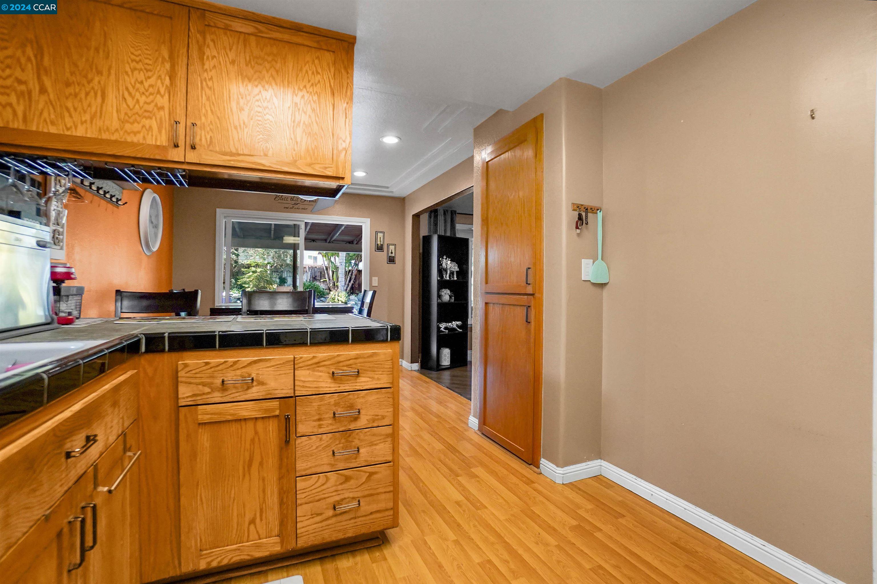 Detail Gallery Image 31 of 44 For 2201 Cordoba Way, Antioch,  CA 94509 - 3 Beds | 2 Baths