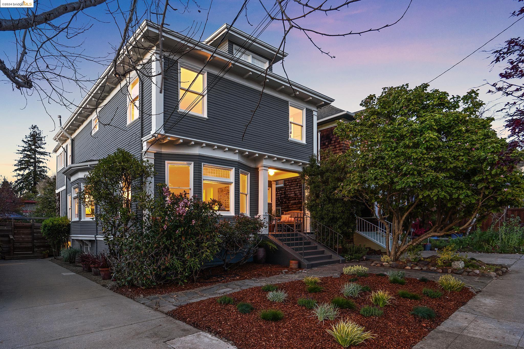 Detail Gallery Image 1 of 1 For 2139 Rose St, Berkeley,  CA 94709 - 5 Beds | 2 Baths