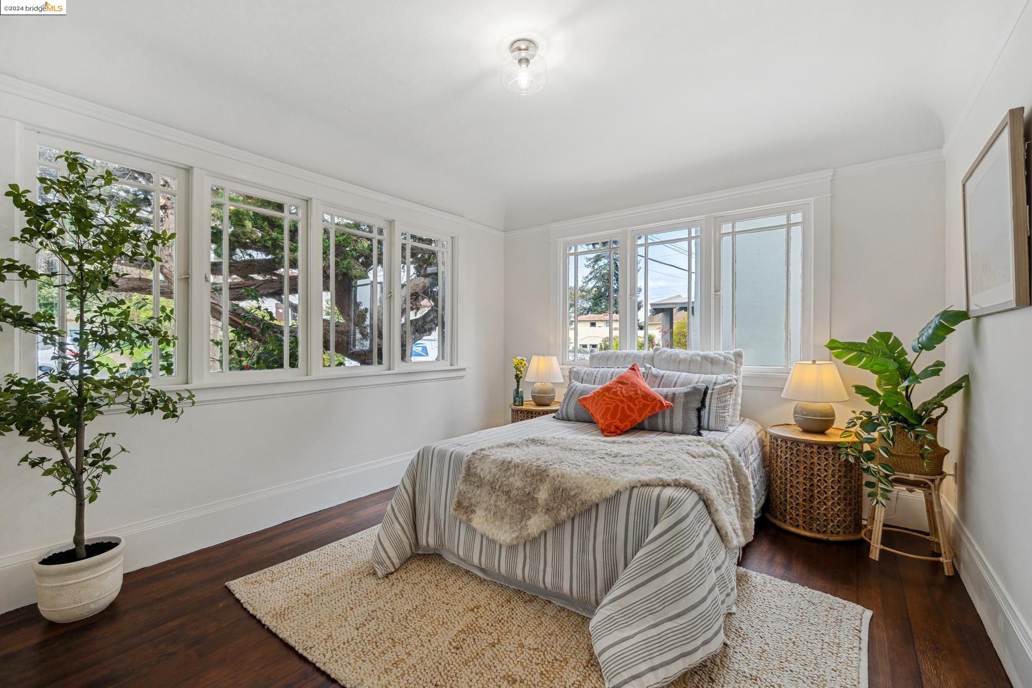 Detail Gallery Image 22 of 45 For 795 Vincente Ave, Berkeley,  CA 94707 - 2 Beds | 1 Baths