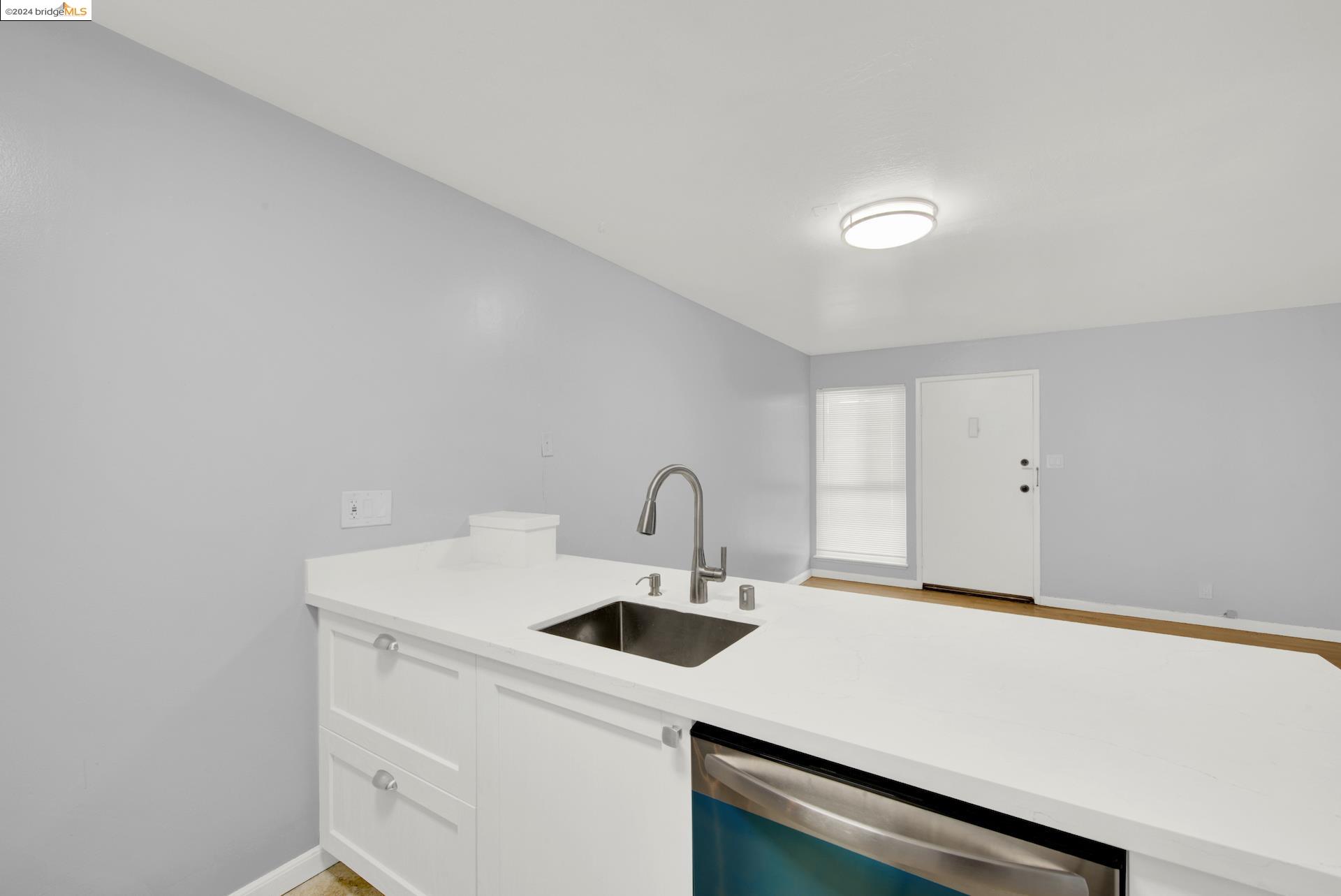 Detail Gallery Image 24 of 36 For 1428 Madison St #103,  Oakland,  CA 94612 - 1 Beds | 1 Baths