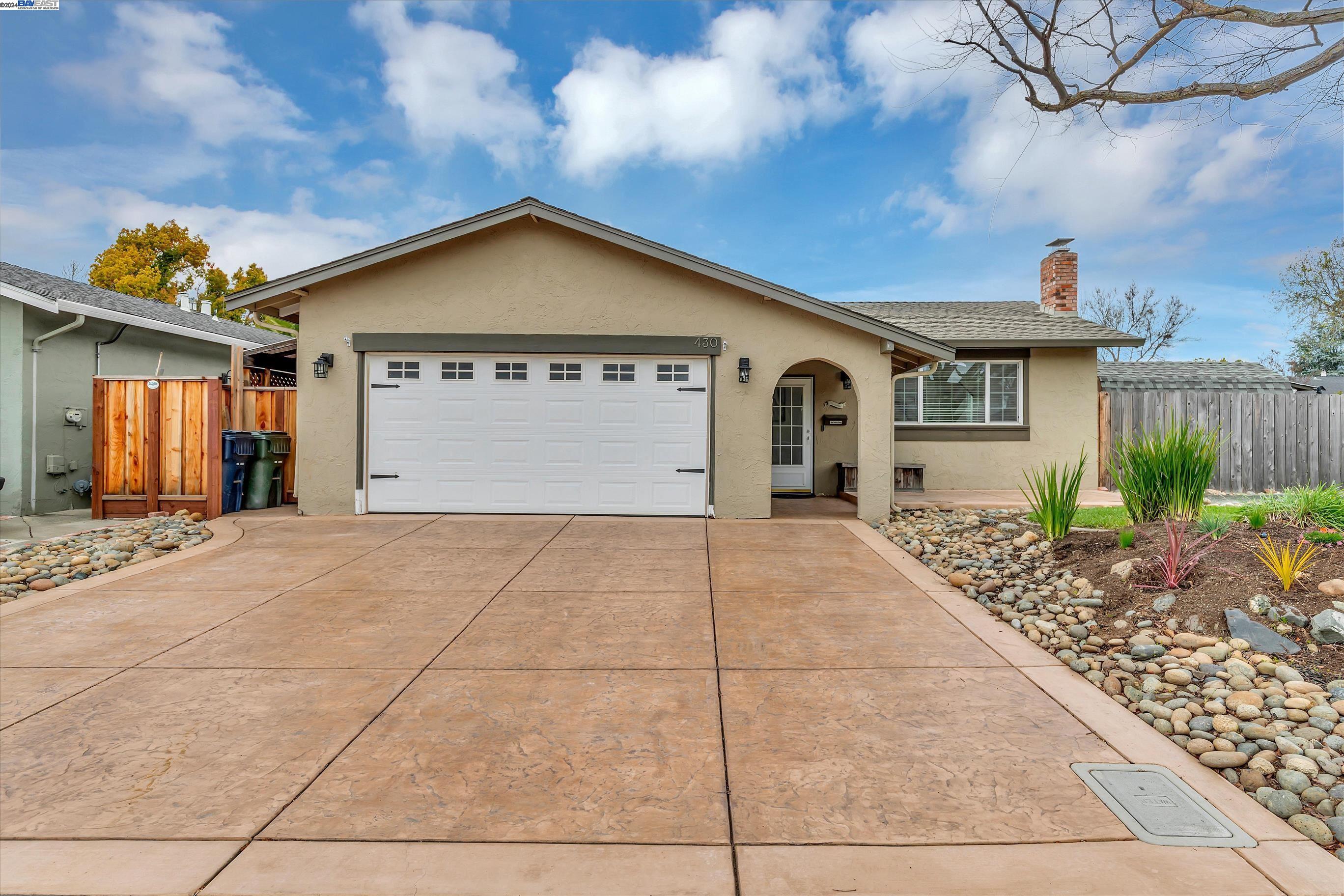 Detail Gallery Image 1 of 1 For 430 Alice Way, Livermore,  CA 94550 - 3 Beds | 2 Baths