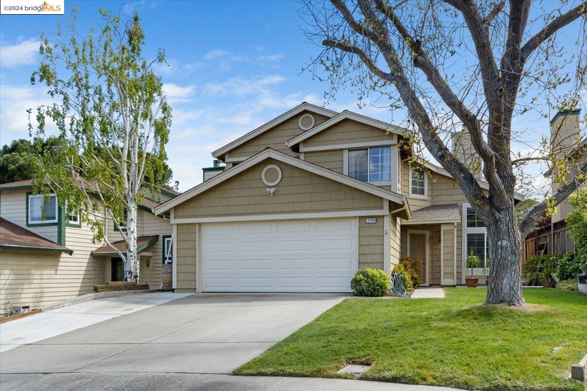 Detail Gallery Image 1 of 1 For 2709 Clover Ct, Antioch,  CA 94531 - 3 Beds | 2/1 Baths