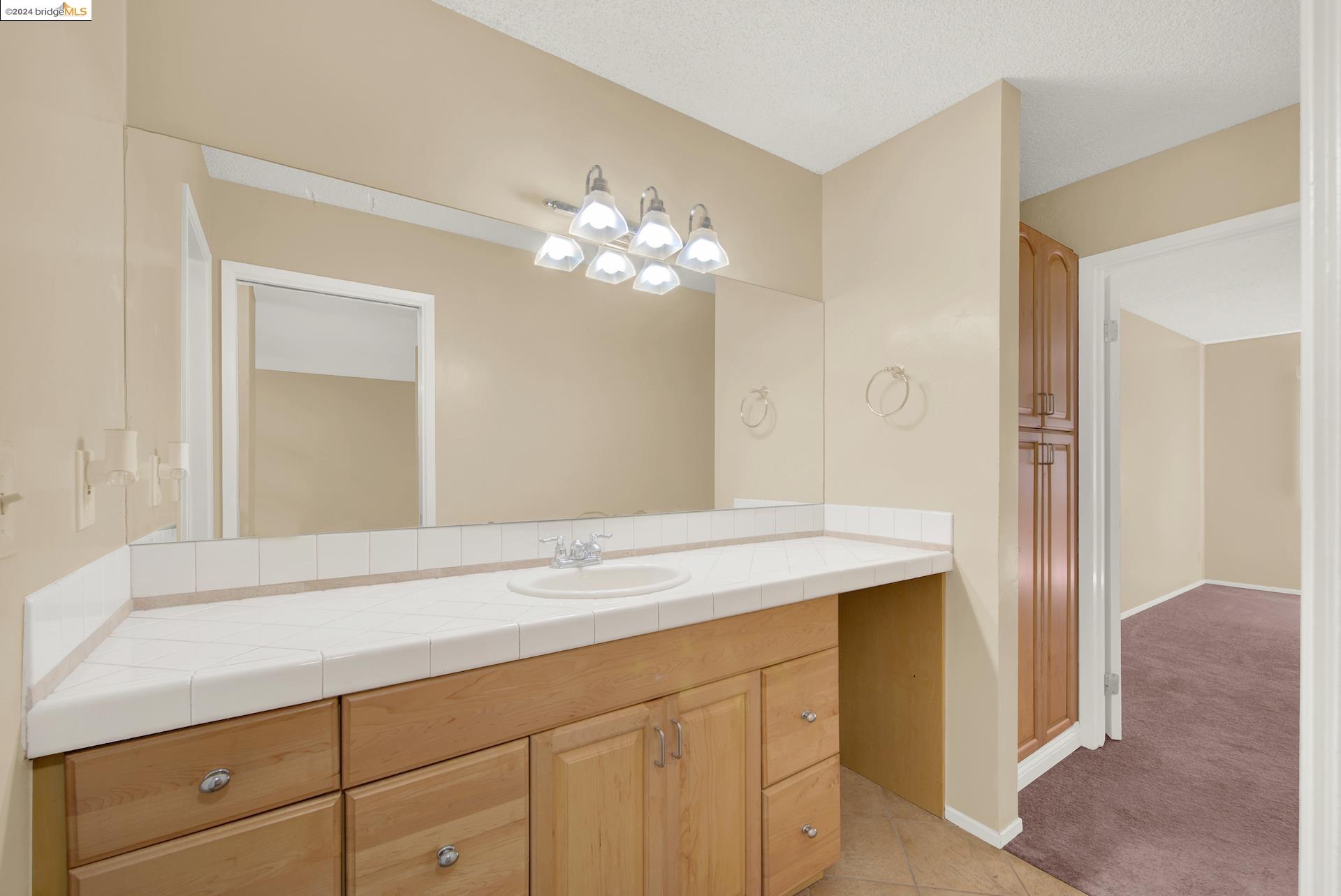 Detail Gallery Image 23 of 32 For 85 Vernon St #102,  Oakland,  CA 94610 - 1 Beds | 1 Baths