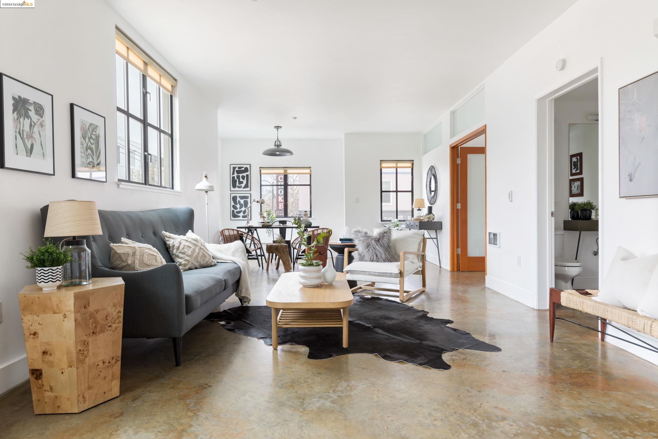 Photo #2: 41054195 Listing 