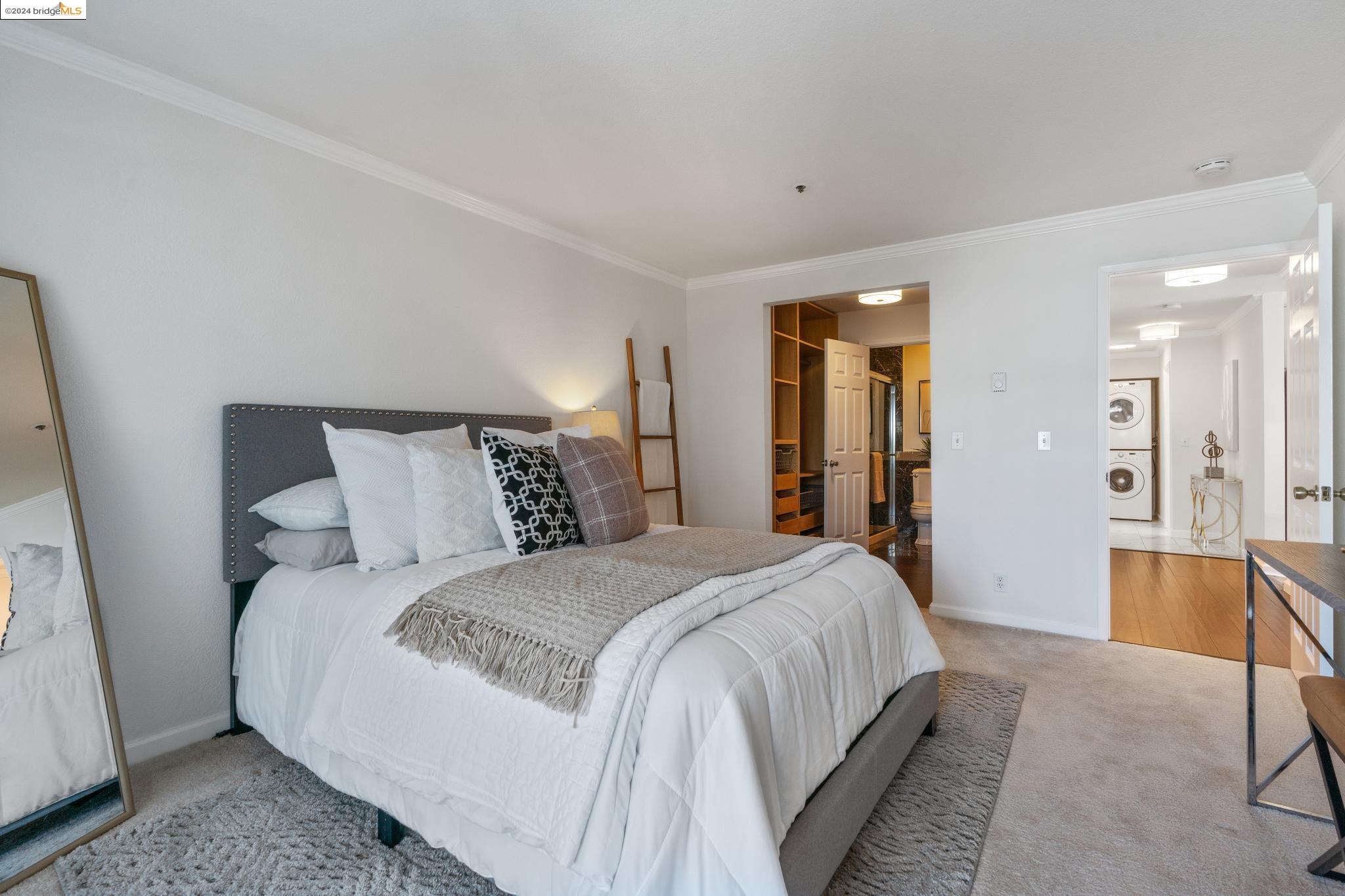 Detail Gallery Image 20 of 35 For 322 Hanover Ave #313,  Oakland,  CA 94606 - 2 Beds | 2 Baths