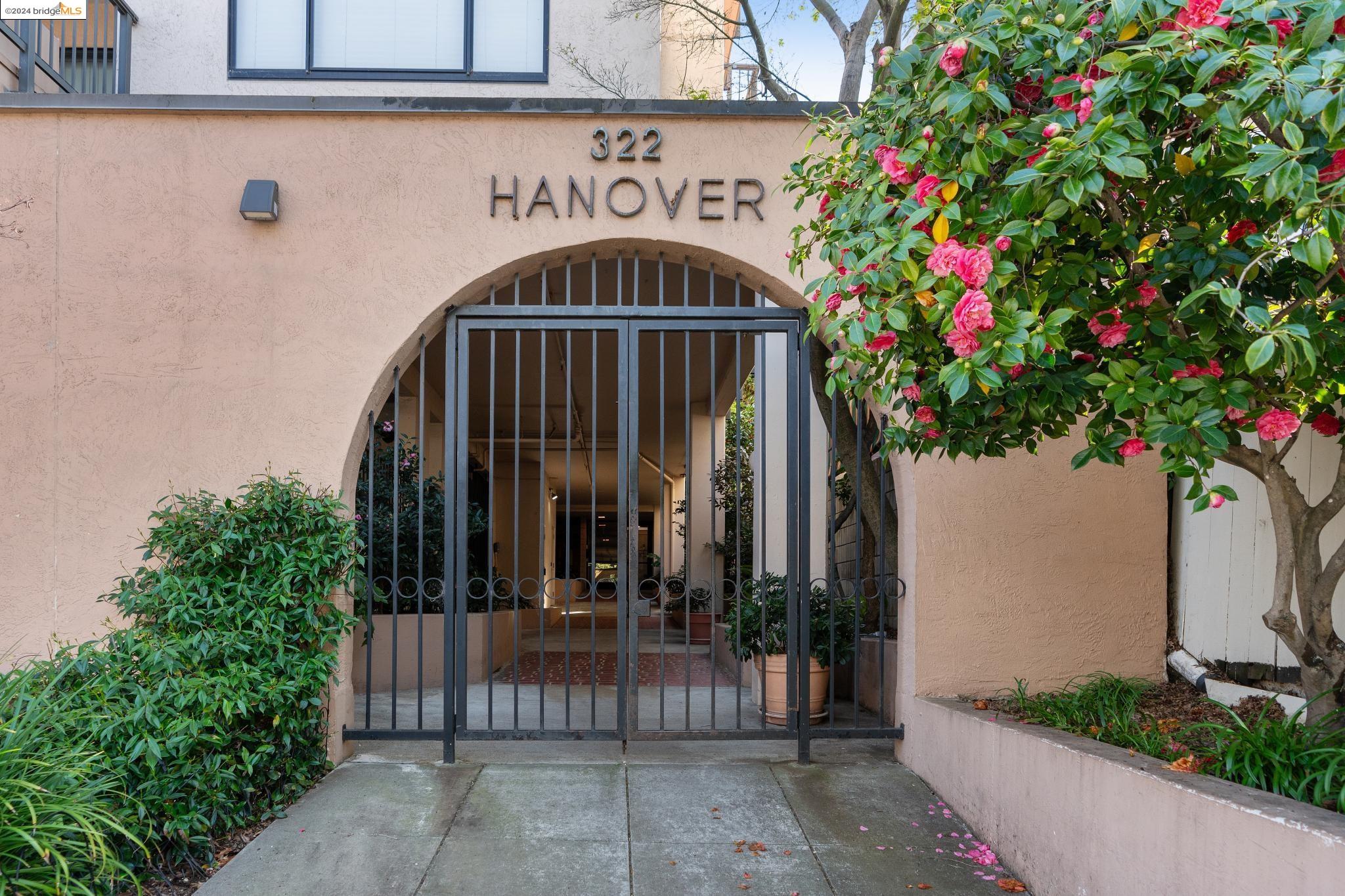 Detail Gallery Image 30 of 35 For 322 Hanover Ave #313,  Oakland,  CA 94606 - 2 Beds | 2 Baths