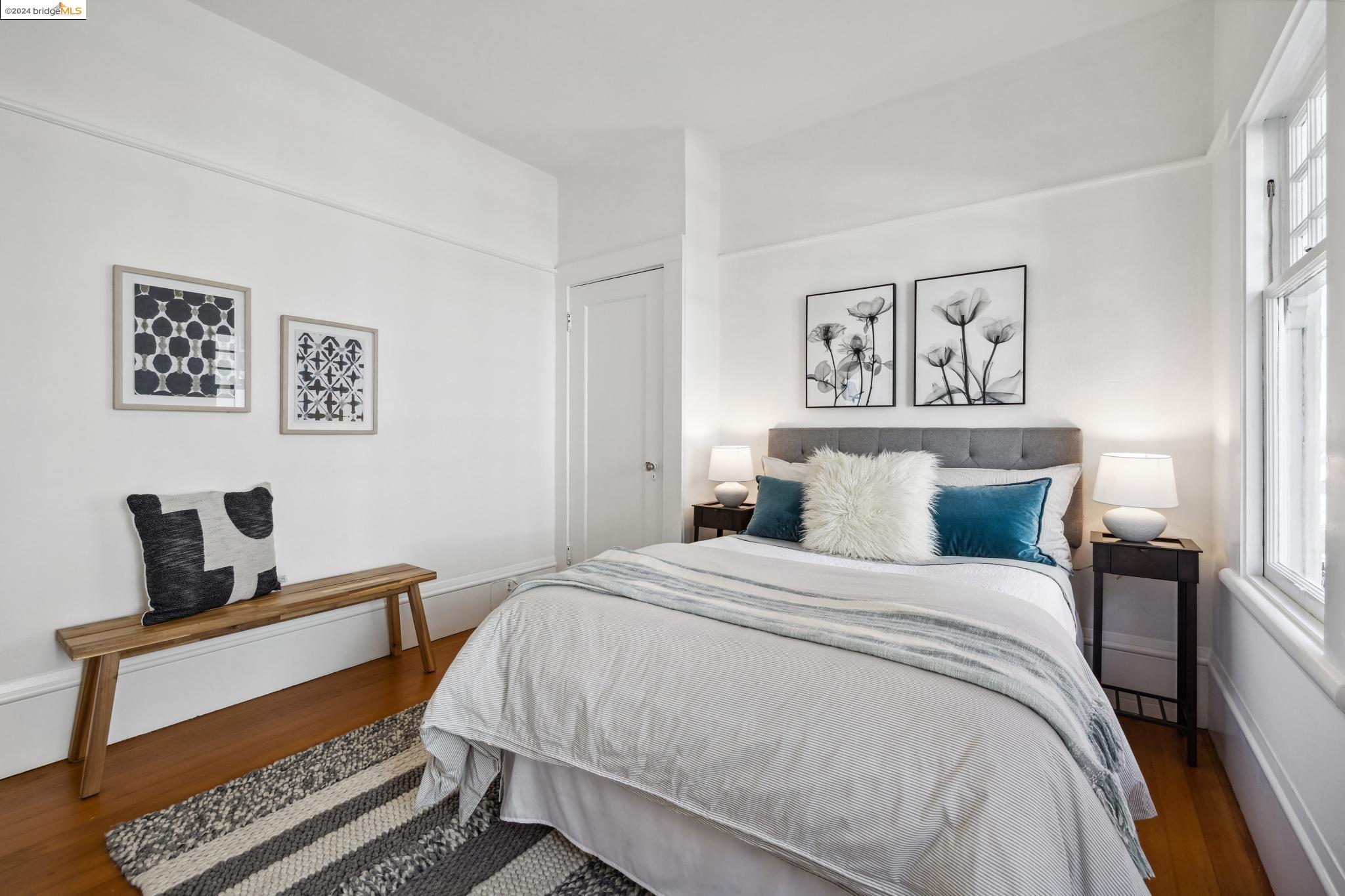 Detail Gallery Image 23 of 38 For 5371 Broadway, Oakland,  CA 94618 - 2 Beds | 2 Baths