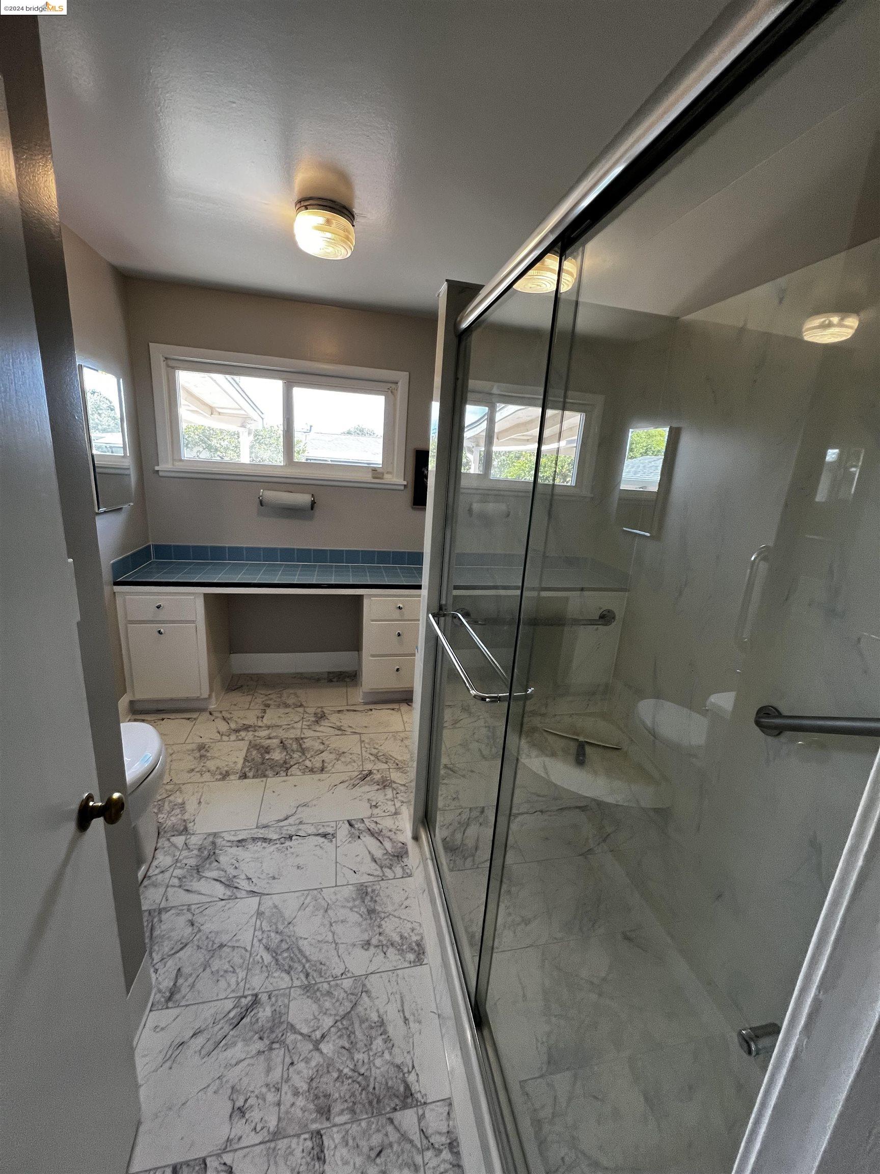 Detail Gallery Image 16 of 51 For 257 Redondo Dr, Pittsburg,  CA 94565 - 3 Beds | 1 Baths