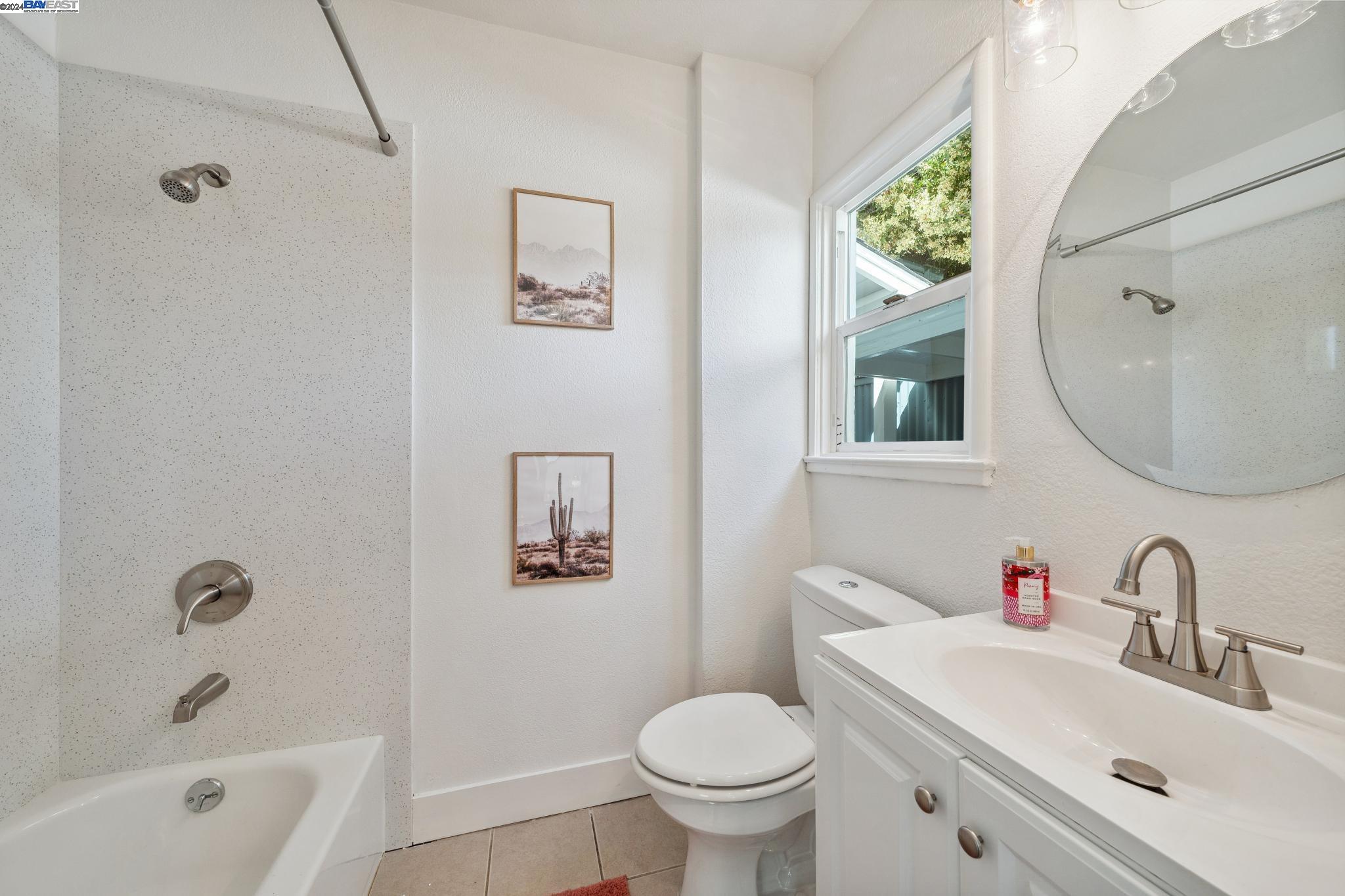 Detail Gallery Image 28 of 41 For 1715 Lincoln Avenue, Alameda,  CA 94501 - 1 Beds | 1 Baths
