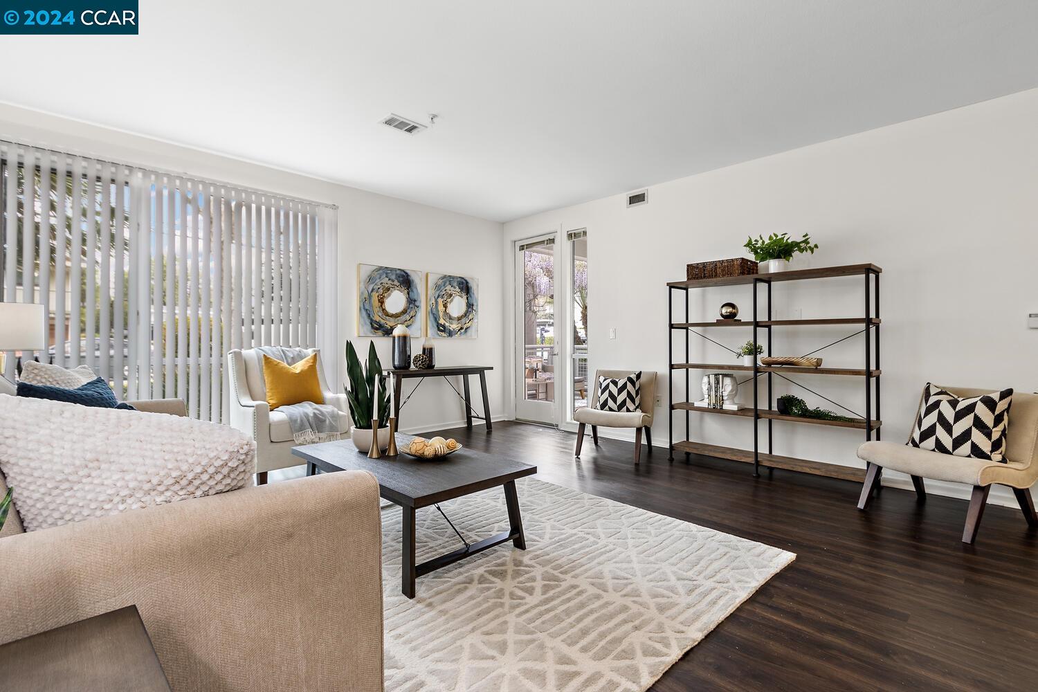 Photo #4: 41054298 Listing 