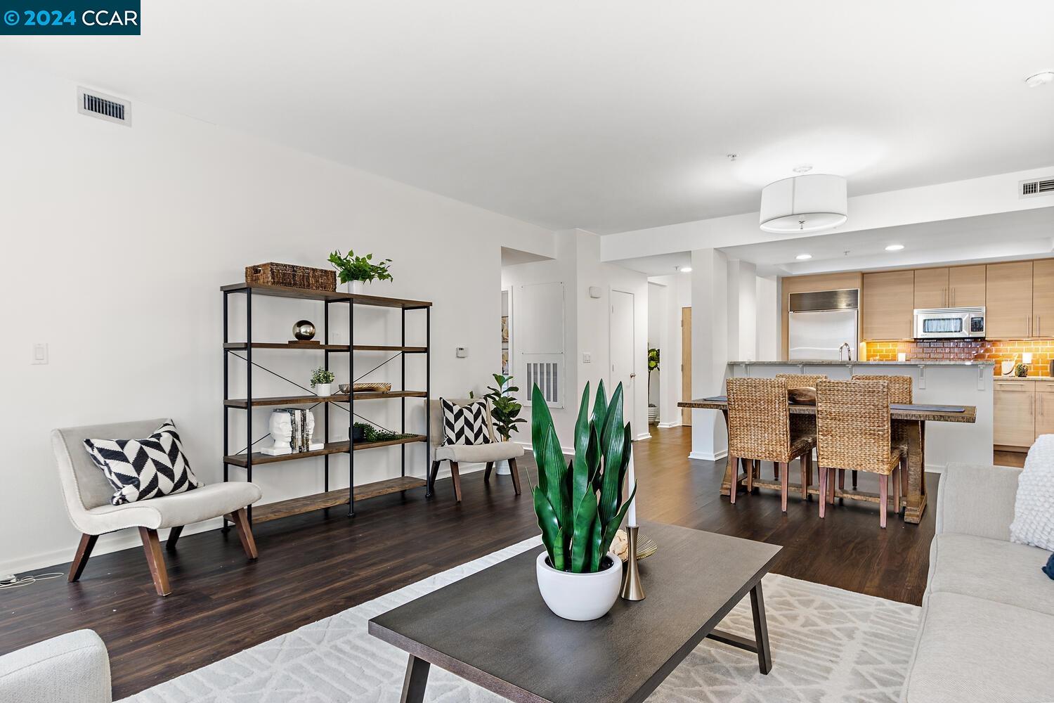 Photo #6: 41054298 Listing 