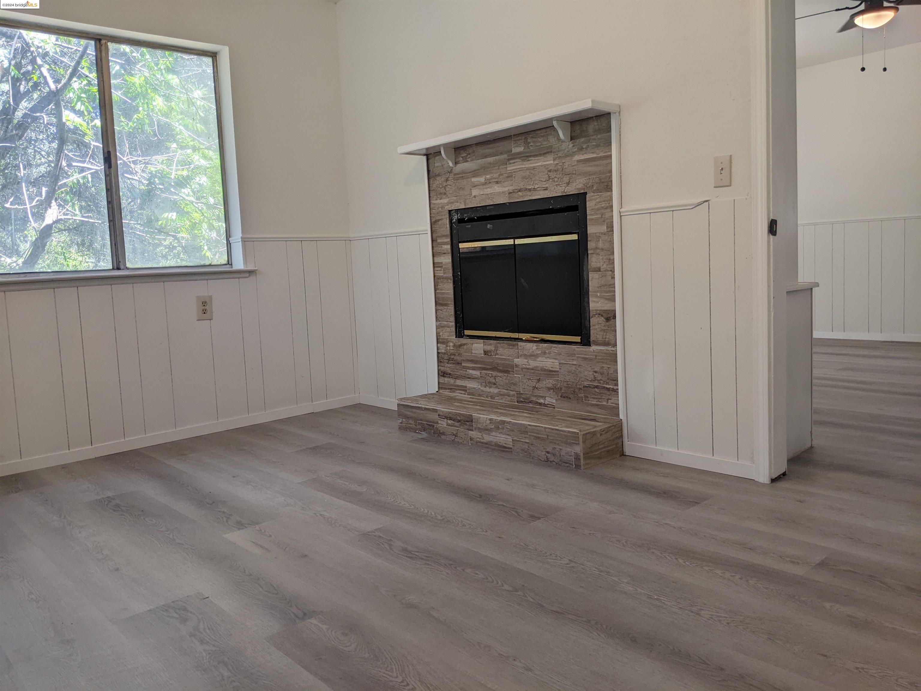 Detail Gallery Image 12 of 33 For 1796 Iron Wood Ct, Vallecito,  CA 95251 - 4 Beds | 2 Baths