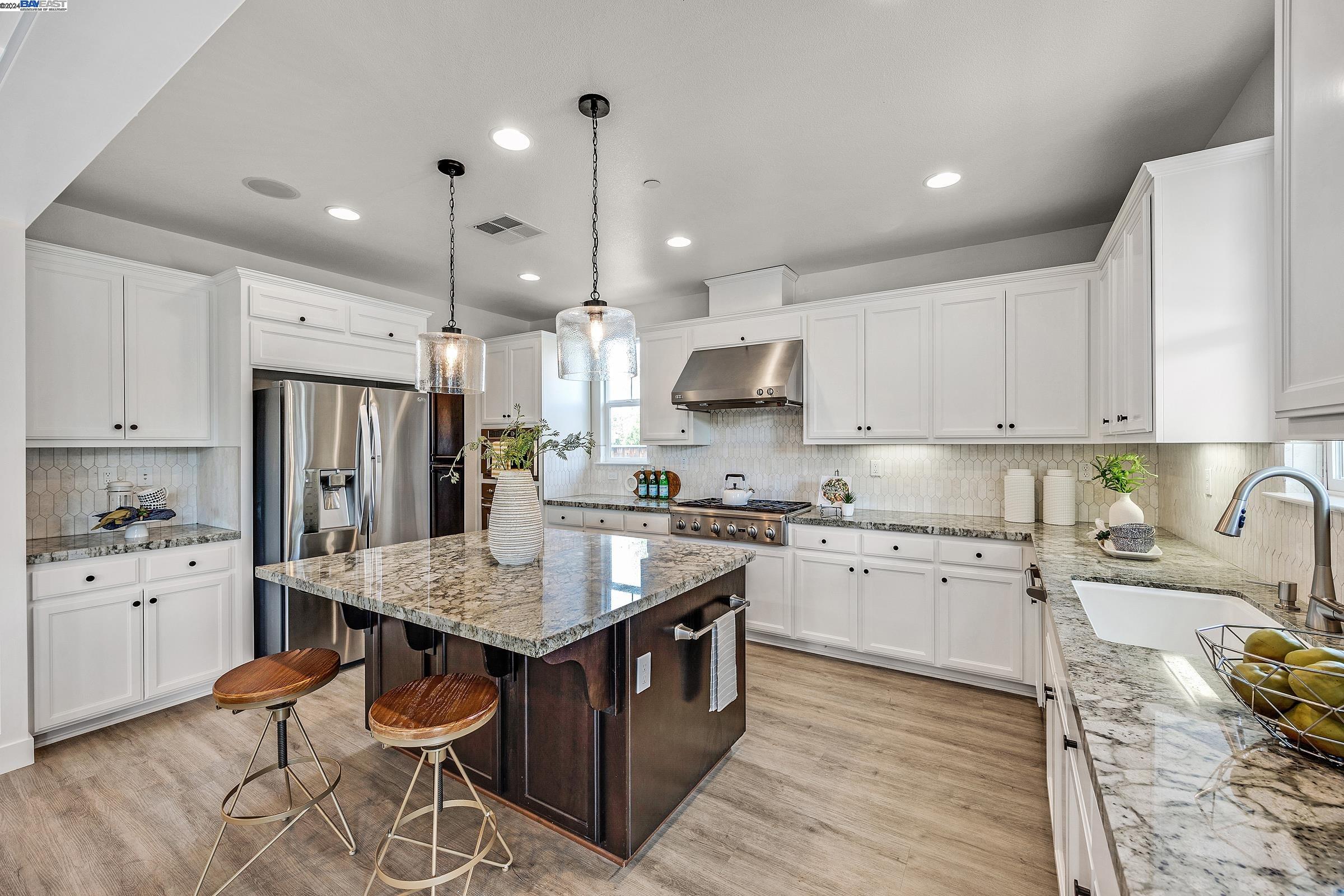 Detail Gallery Image 20 of 53 For 3162 Lucca Cir, Livermore,  CA 94550 - 4 Beds | 3/1 Baths