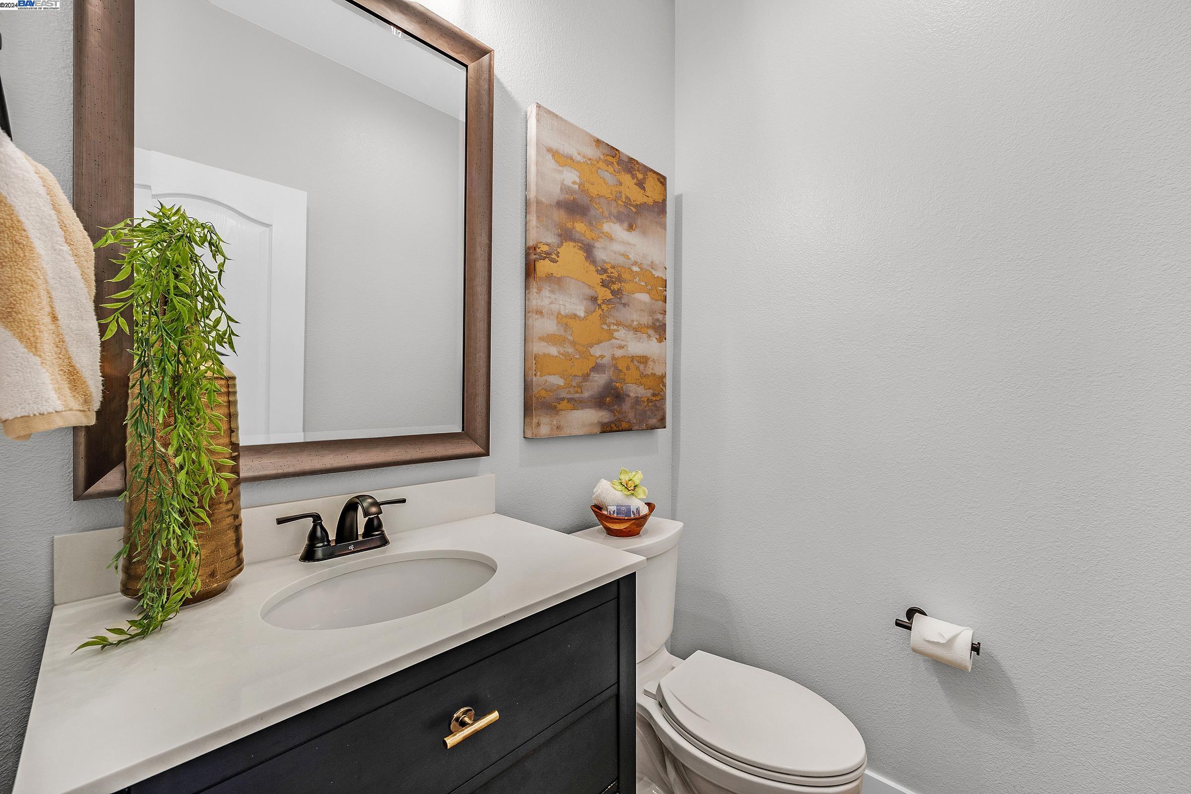 Detail Gallery Image 24 of 53 For 3162 Lucca Cir, Livermore,  CA 94550 - 4 Beds | 3/1 Baths