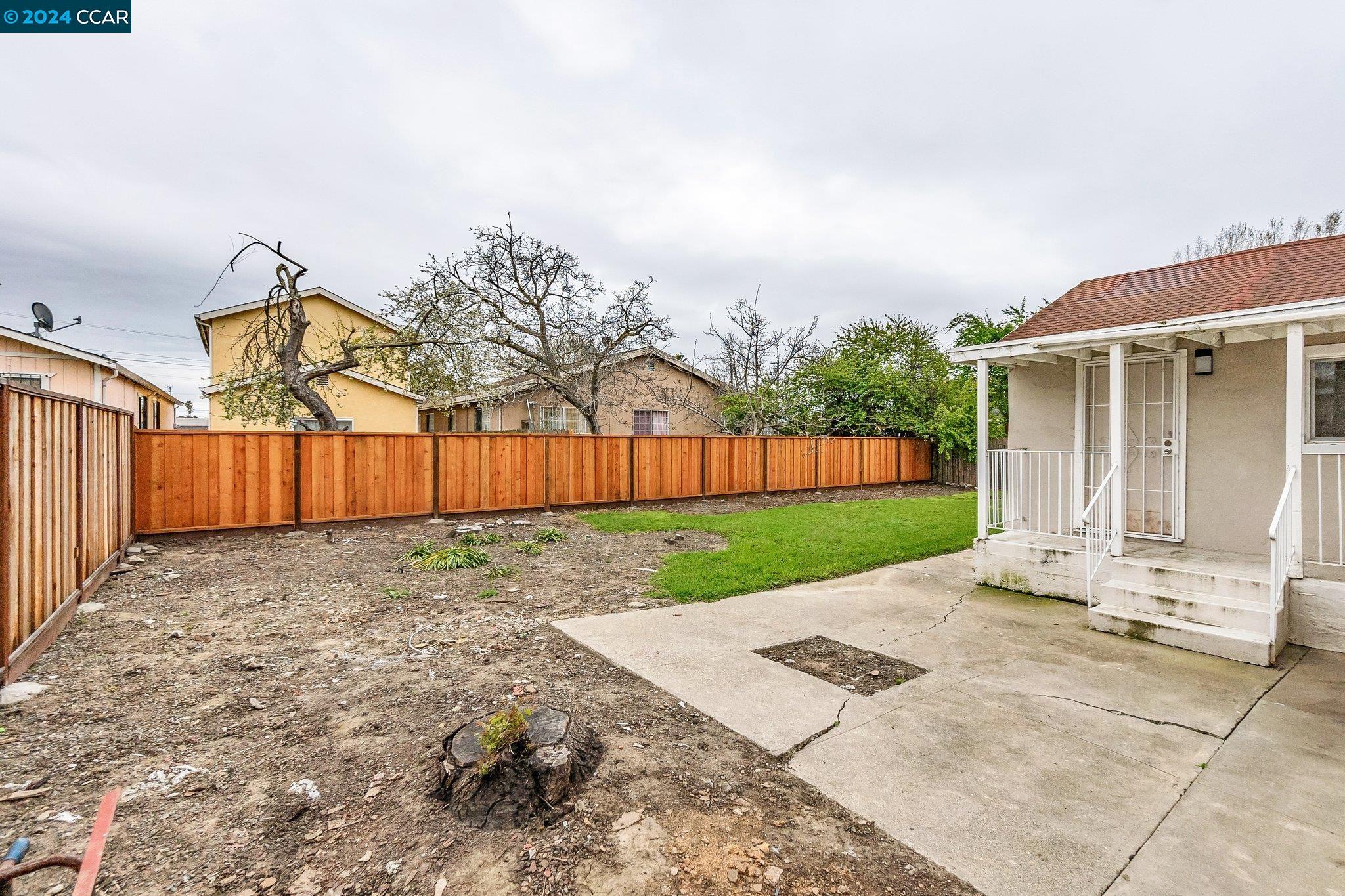 Detail Gallery Image 30 of 32 For 1852 1st St, Richmond,  CA 94801 - 6 Beds | 2/1 Baths