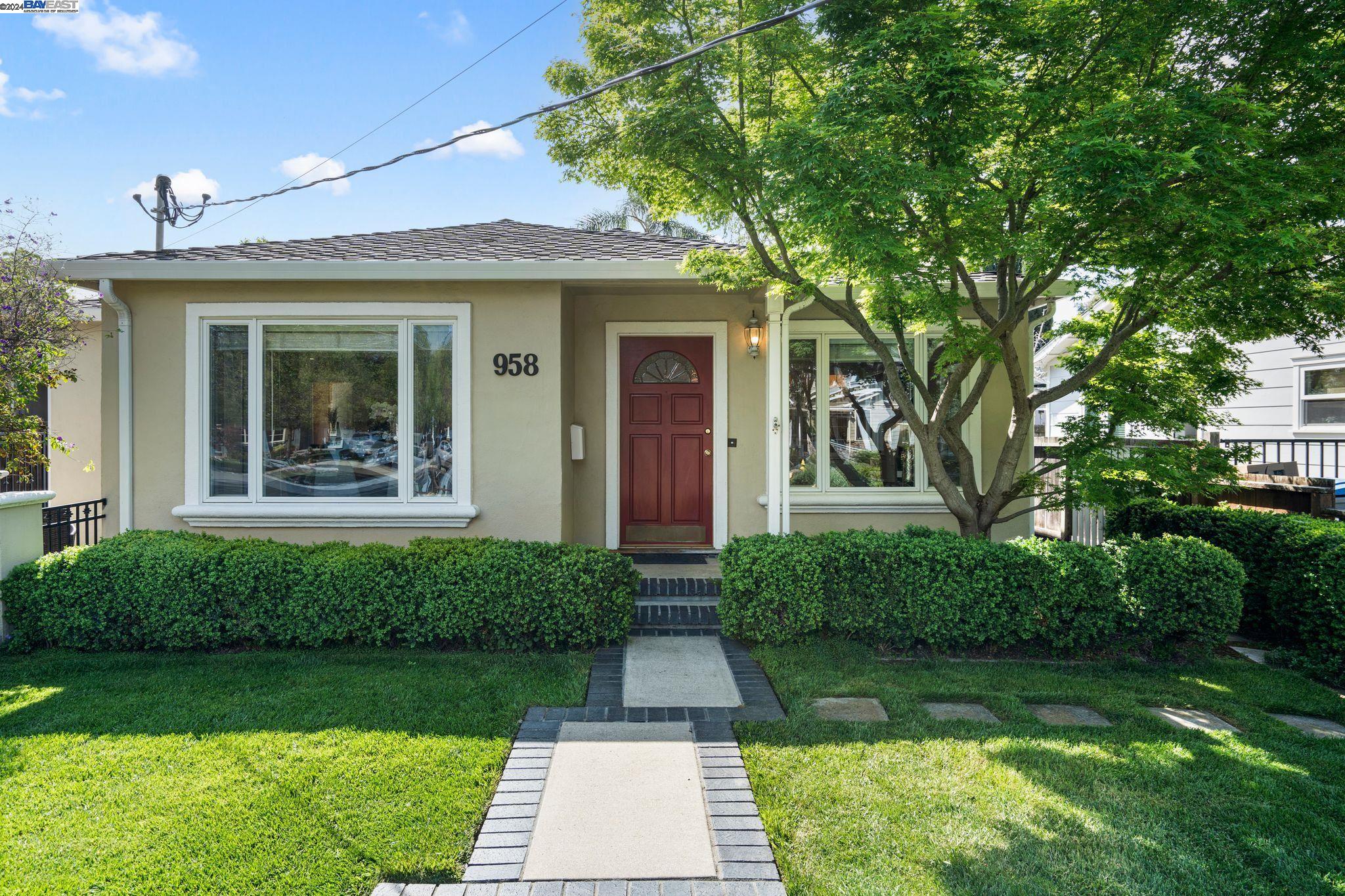 Detail Gallery Image 1 of 1 For 958 Patricia Way, San Jose,  CA 95125 - 3 Beds | 2 Baths