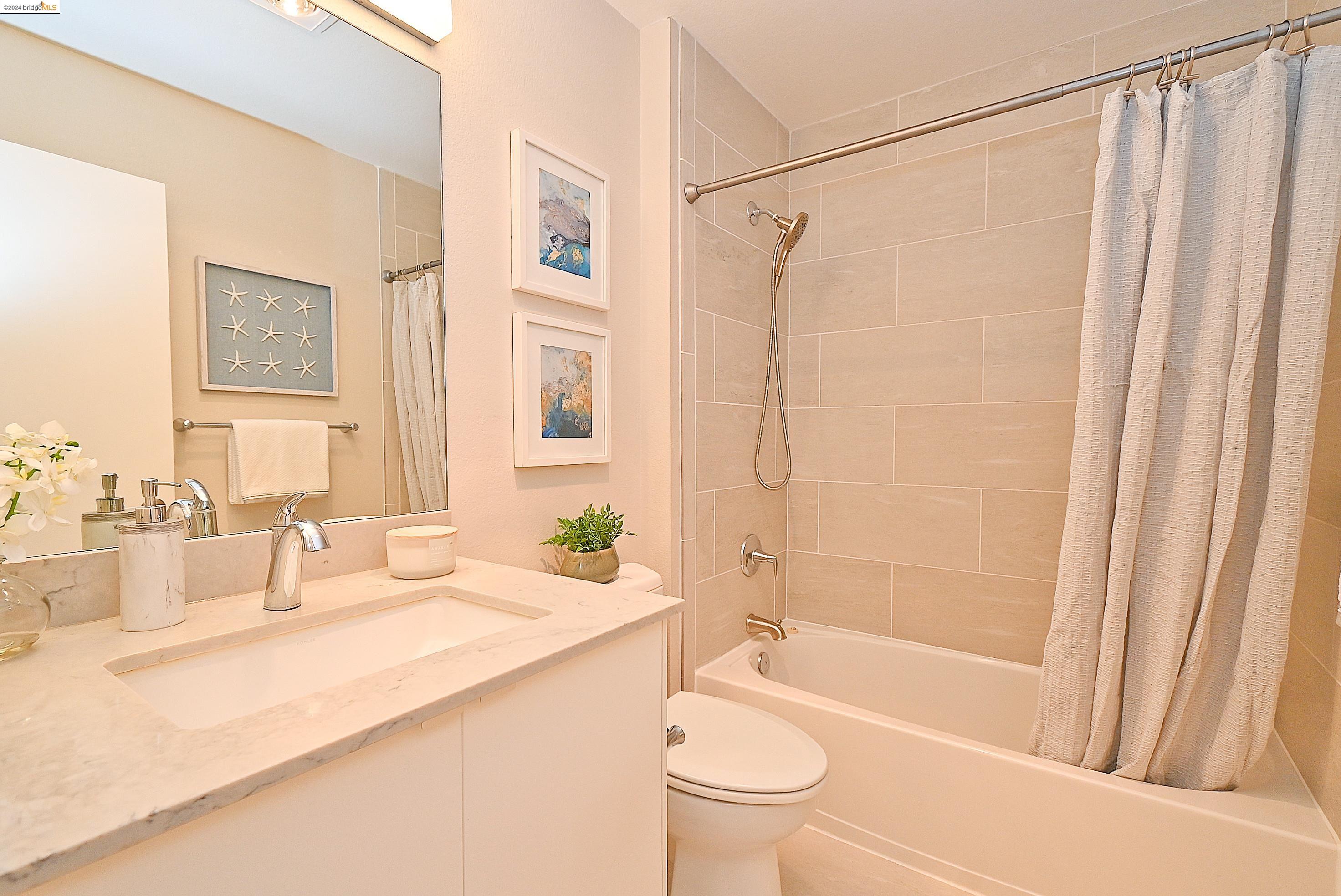 Detail Gallery Image 29 of 39 For 24 Schooner Ct, Richmond,  CA 94804 - 2 Beds | 2 Baths