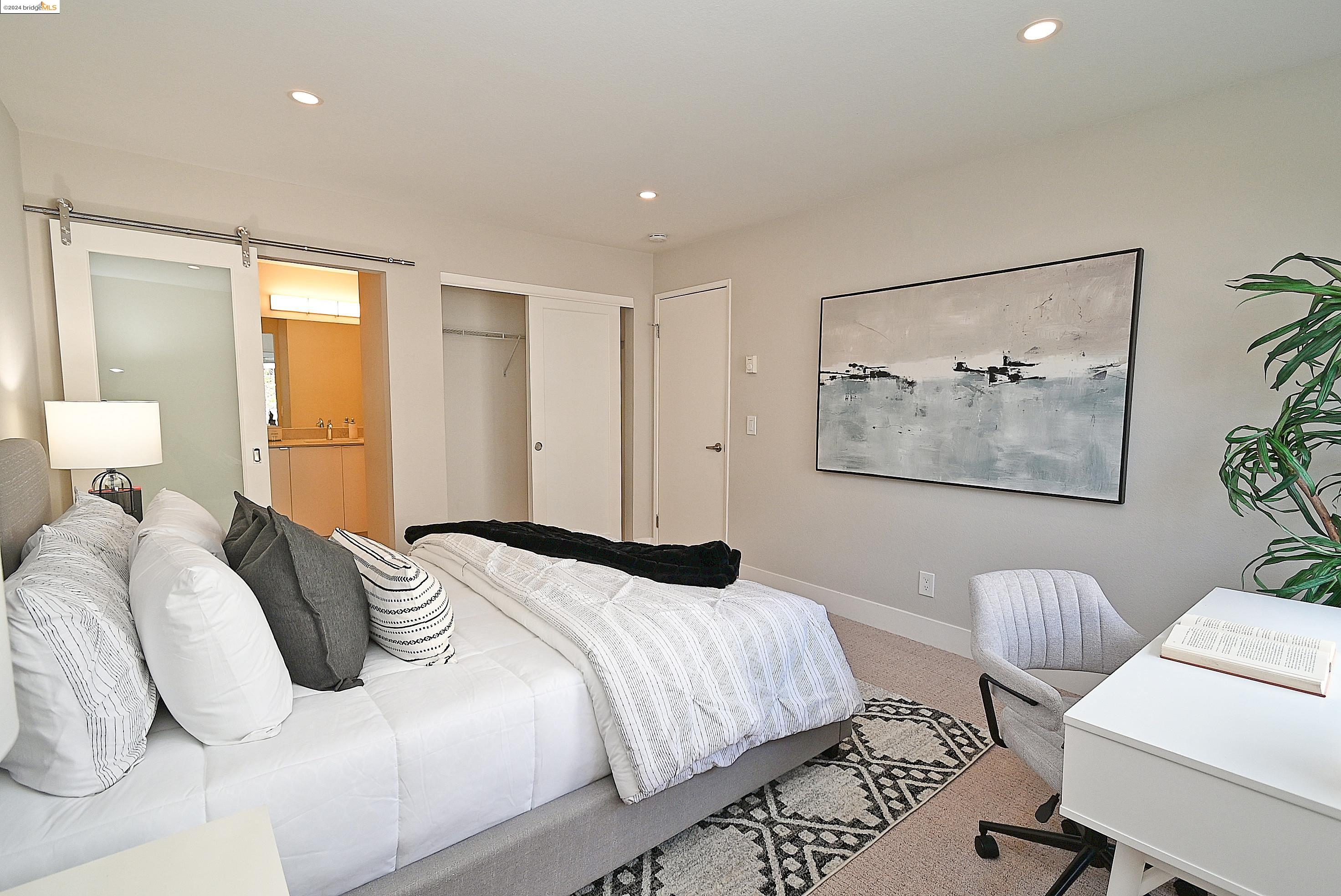 Detail Gallery Image 33 of 39 For 24 Schooner Ct, Richmond,  CA 94804 - 2 Beds | 2 Baths