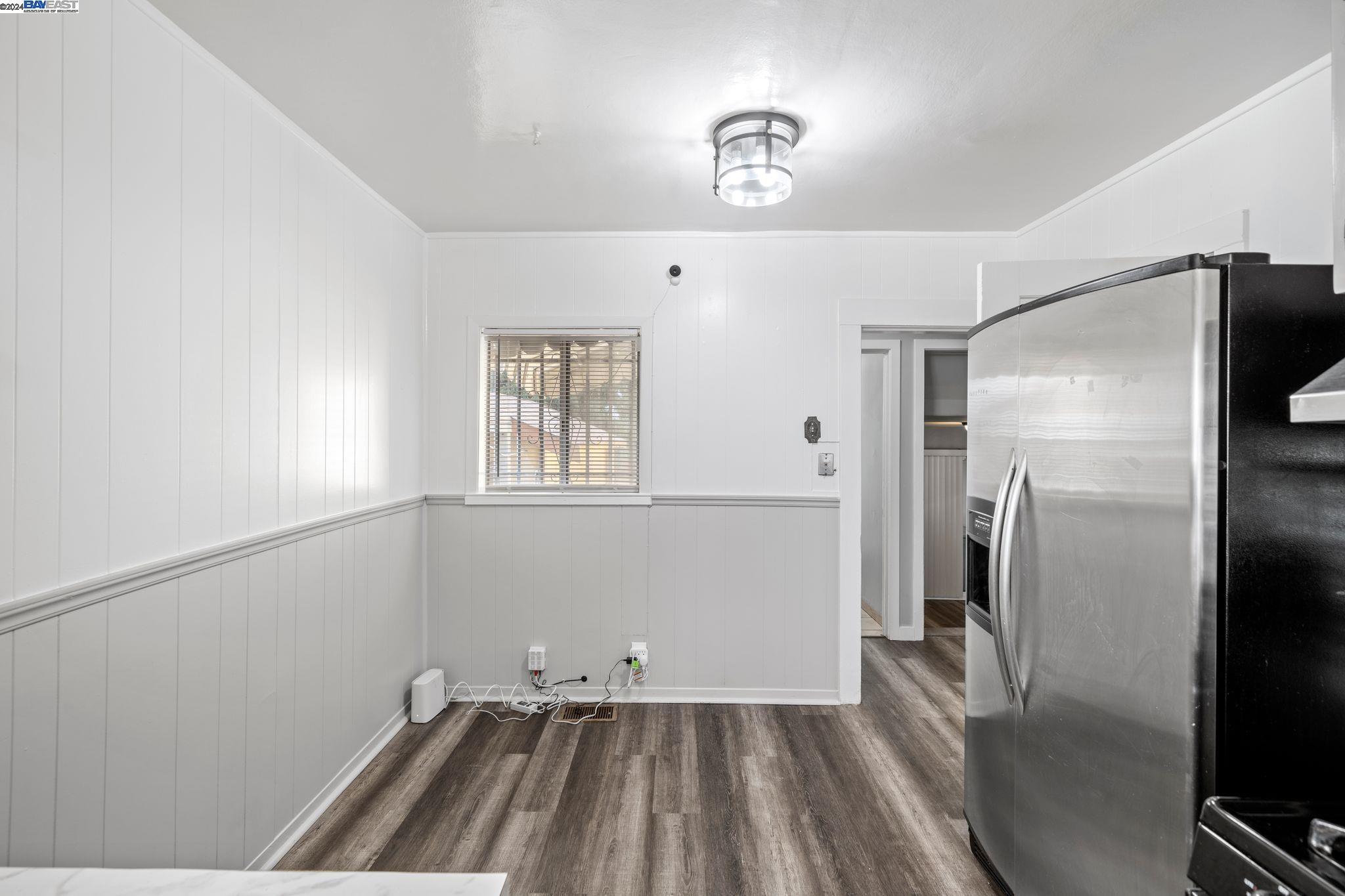 Detail Gallery Image 20 of 30 For 6035 Holway St., Oakland,  CA 94621 - 4 Beds | 2 Baths