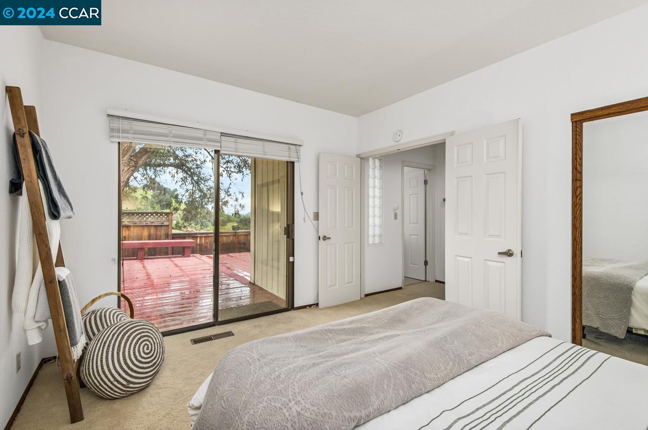 Detail Gallery Image 36 of 56 For 1801 Lamplight Ct, Walnut Creek,  CA 94597 - 3 Beds | 2/1 Baths