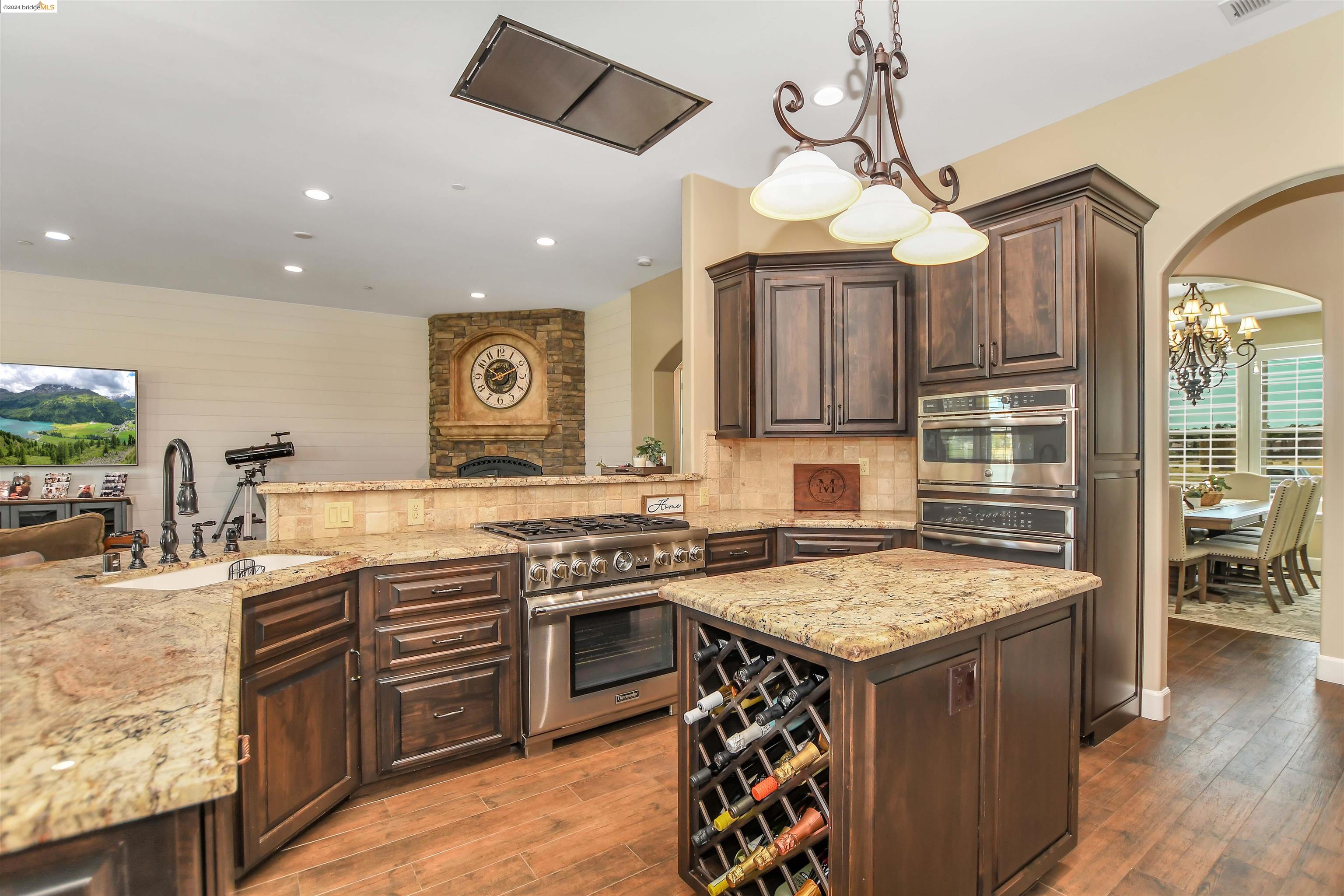 Detail Gallery Image 19 of 59 For 2100 Bartel, Knightsen,  CA 94548 - 5 Beds | 3/1 Baths