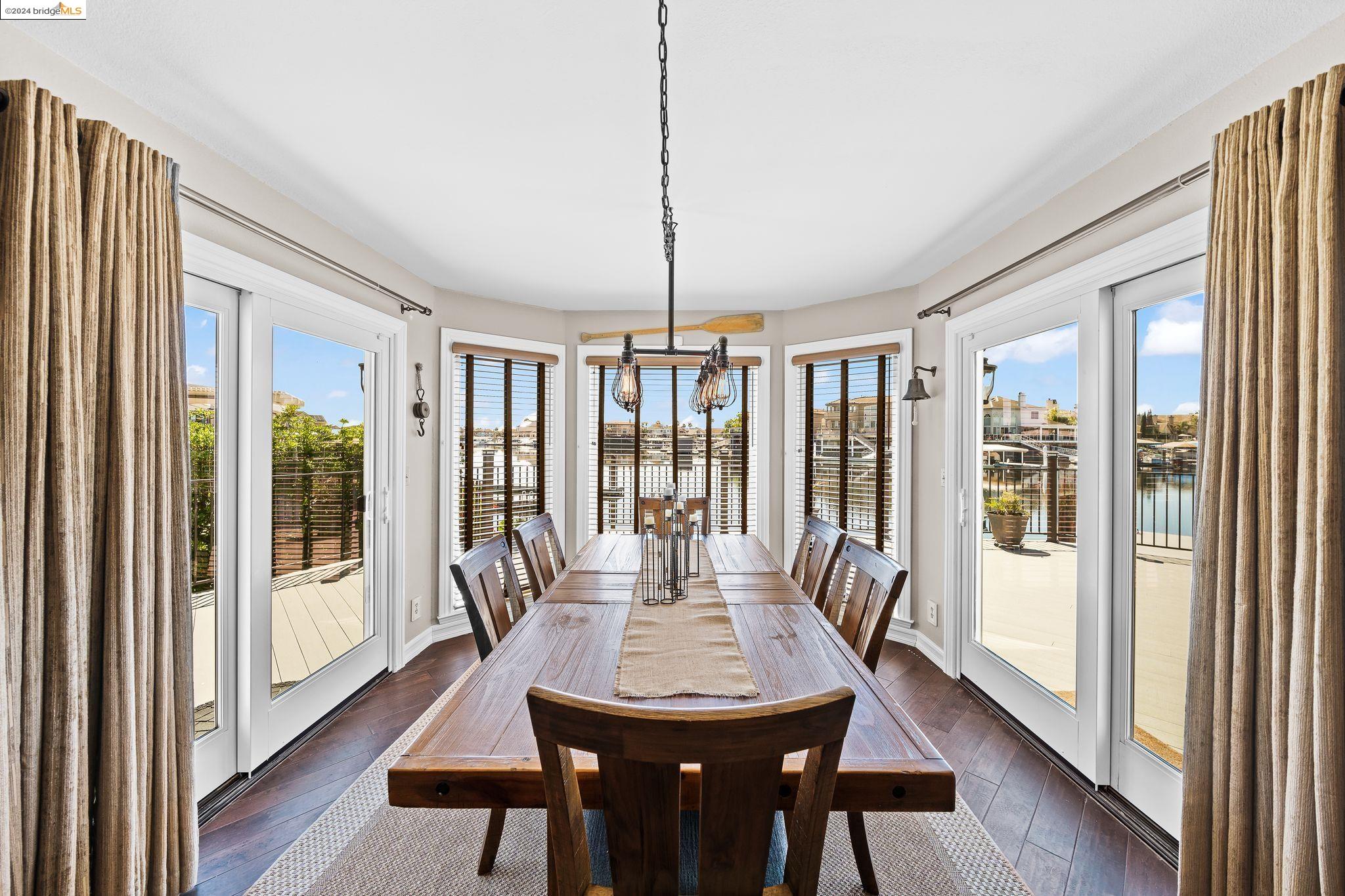 Detail Gallery Image 13 of 31 For 1889 Dune Point Way, Discovery Bay,  CA 94505 - 4 Beds | 2 Baths