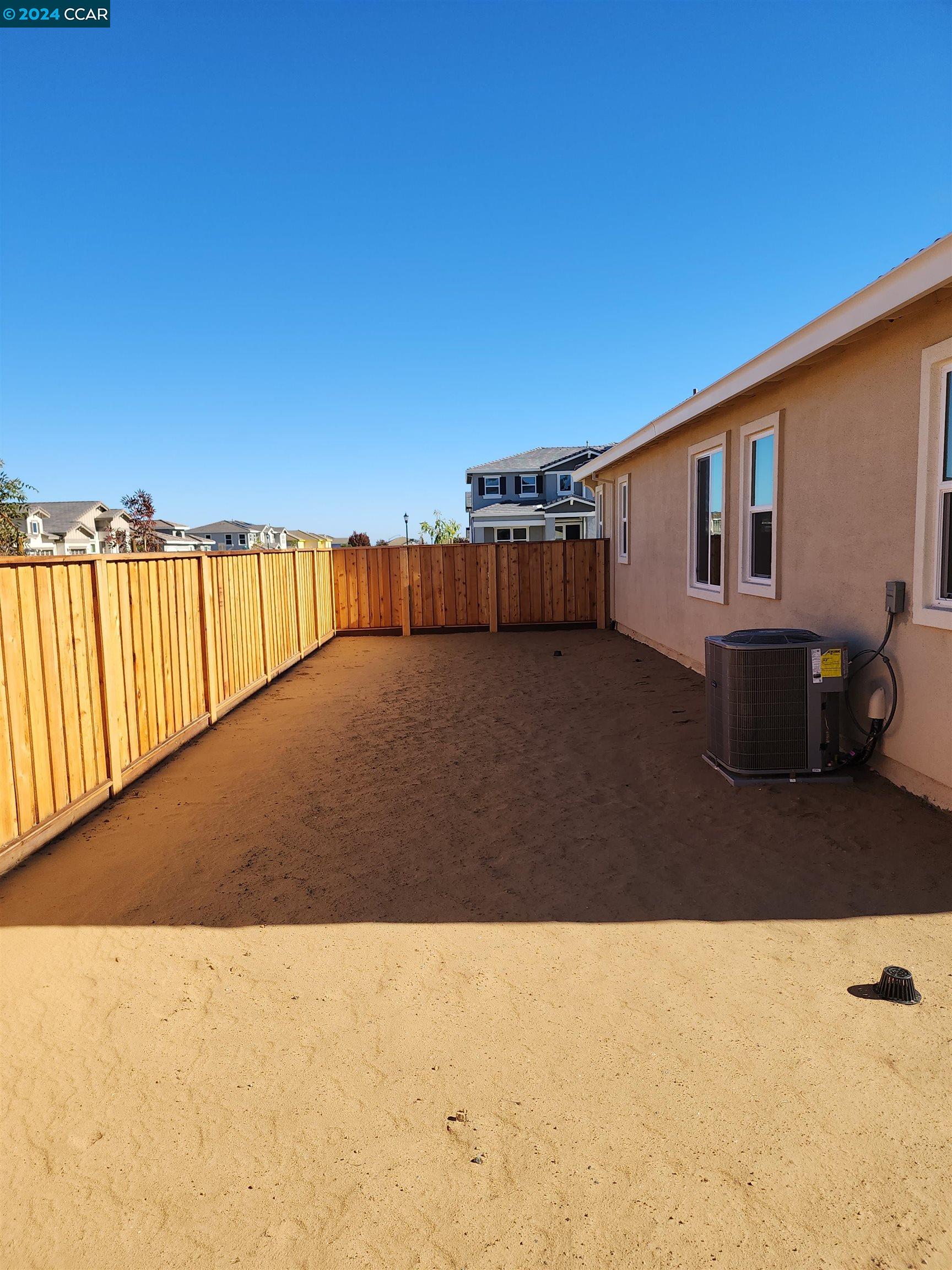 Detail Gallery Image 37 of 38 For 213 Eagle Nest Drive, Oakley,  CA 94561 - 4 Beds | 2/1 Baths