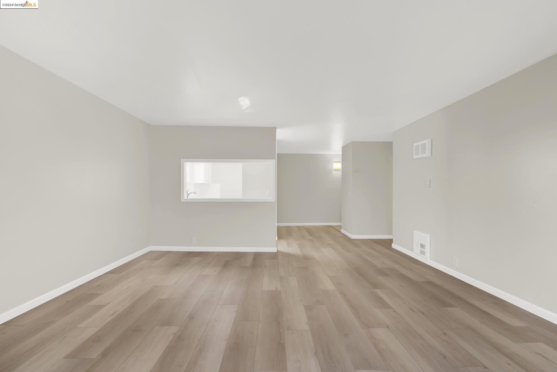 Detail Gallery Image 13 of 29 For 455 Crescent St #116,  Oakland,  CA 94610 - 1 Beds | 1 Baths