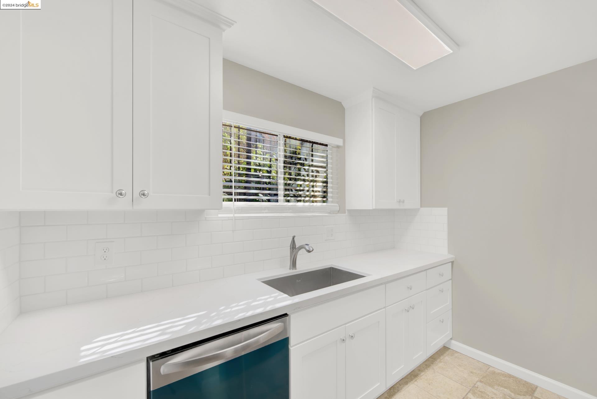 Detail Gallery Image 15 of 29 For 455 Crescent St #116,  Oakland,  CA 94610 - 1 Beds | 1 Baths