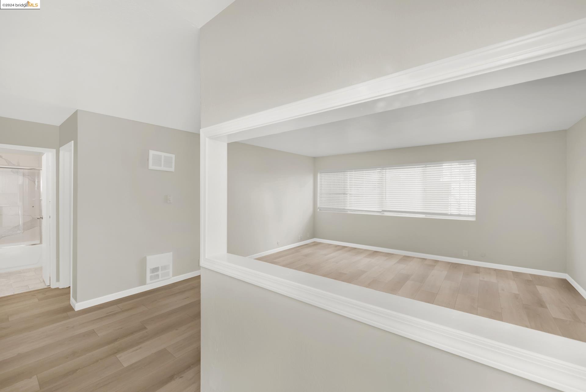 Detail Gallery Image 9 of 29 For 455 Crescent St #116,  Oakland,  CA 94610 - 1 Beds | 1 Baths