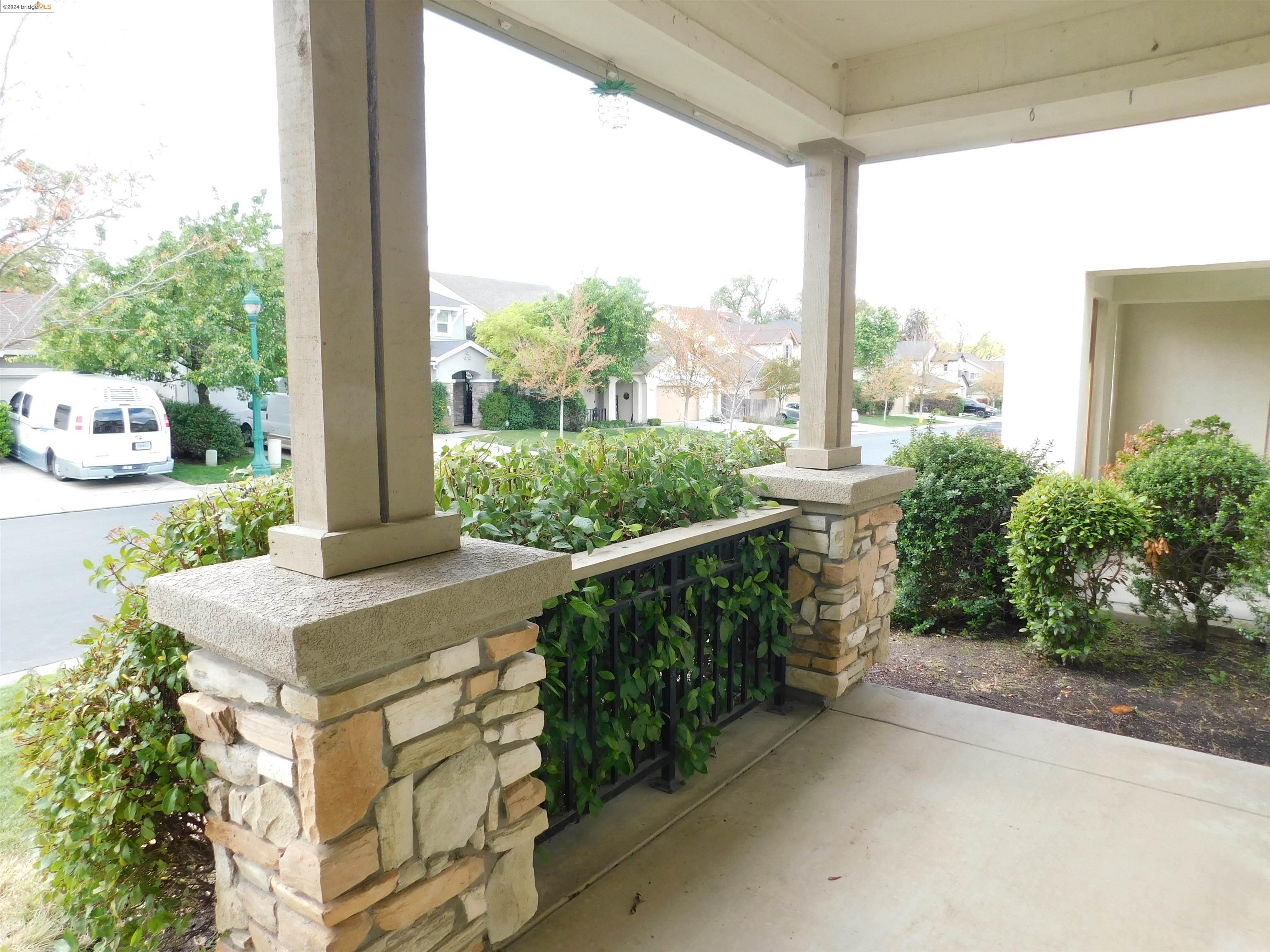 Detail Gallery Image 21 of 27 For 13303 Rivercrest Dr, Waterford,  CA 95386 - 4 Beds | 2/1 Baths