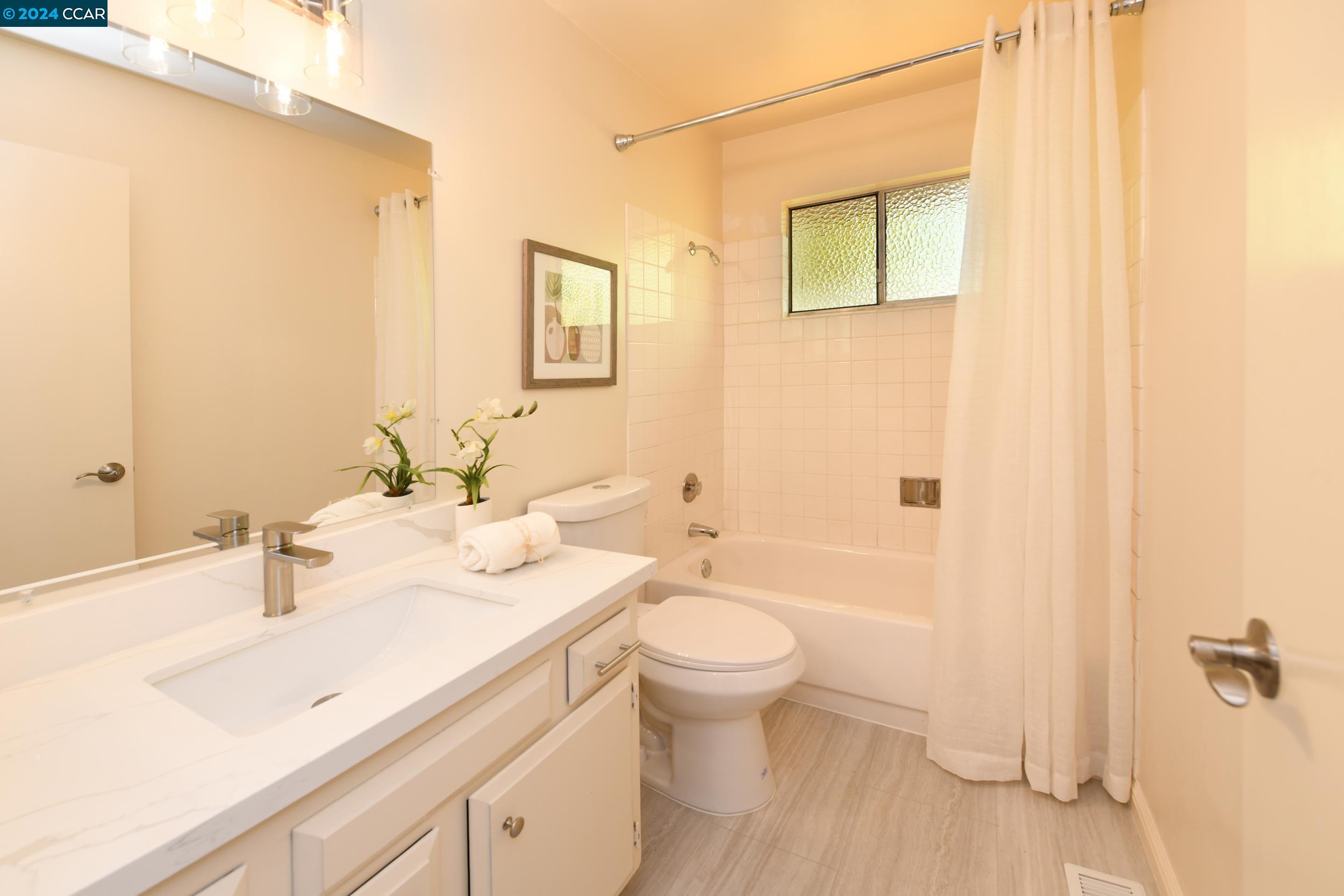 Detail Gallery Image 27 of 37 For 3104 Ramada Ct, Lafayette,  CA 94549 - 4 Beds | 2/1 Baths