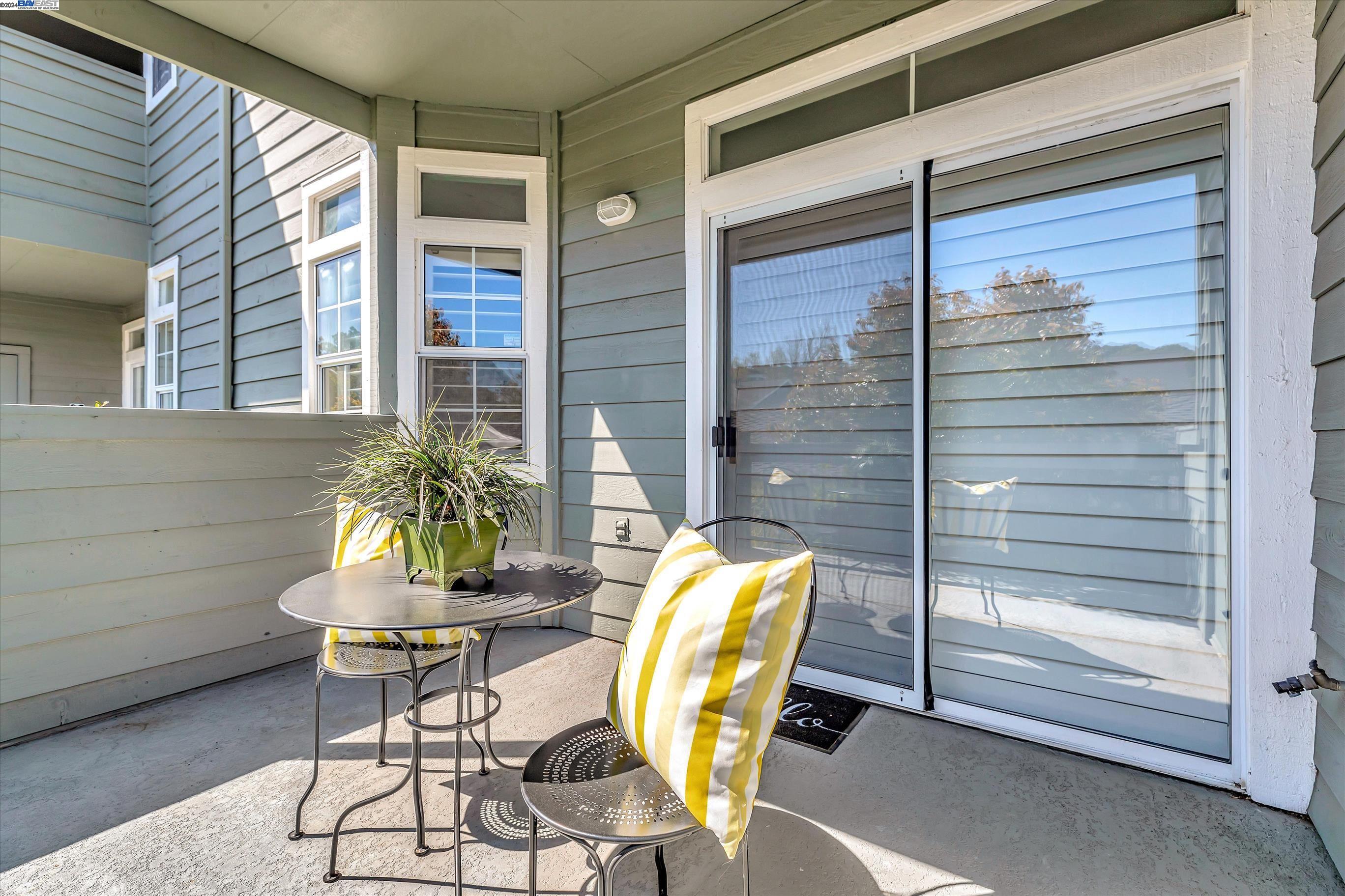 Detail Gallery Image 28 of 45 For 8015 Mountain View Dr #E,  Pleasanton,  CA 94588 - 1 Beds | 1 Baths