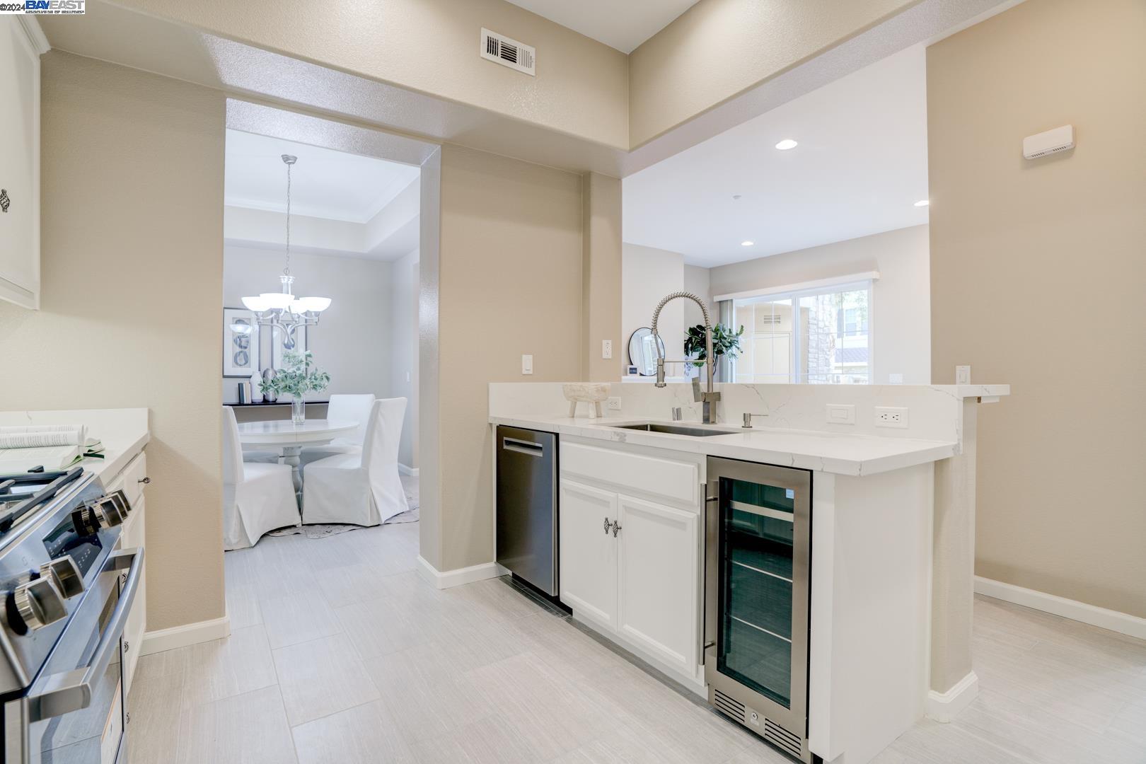 Detail Gallery Image 15 of 45 For 4859 Perugia St, Dublin,  CA 94568 - 2 Beds | 2/1 Baths