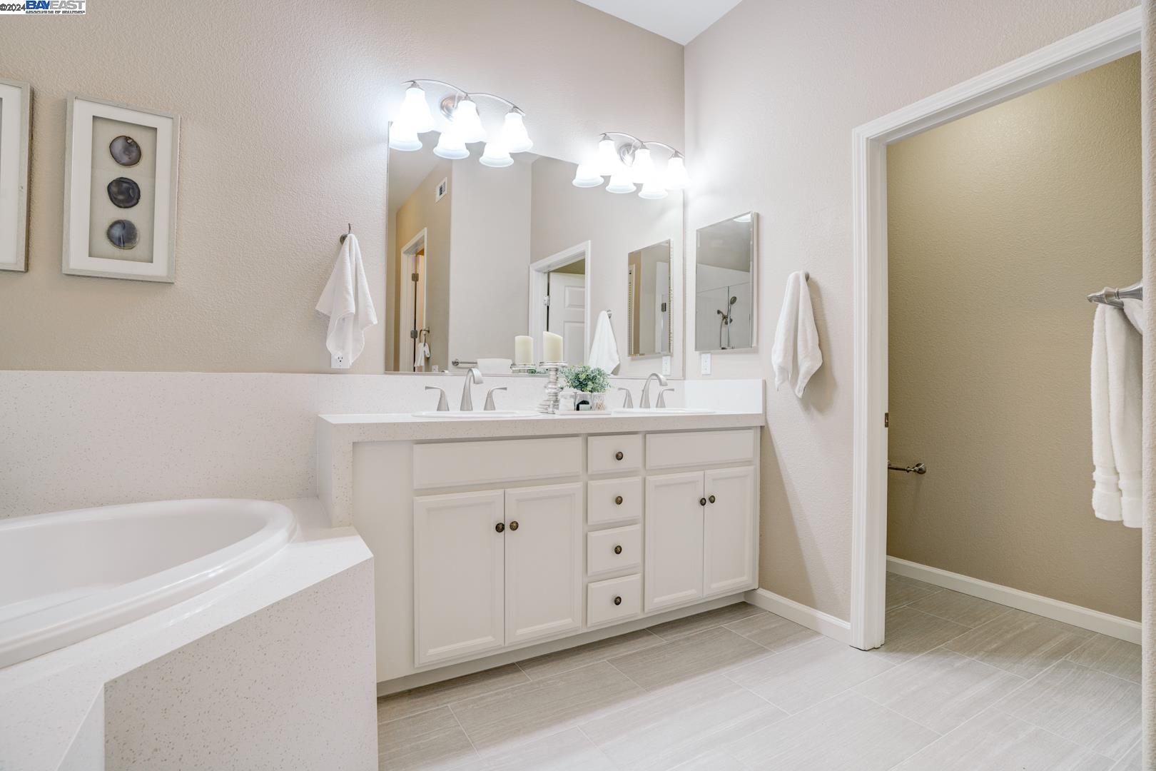 Detail Gallery Image 22 of 45 For 4859 Perugia St, Dublin,  CA 94568 - 2 Beds | 2/1 Baths