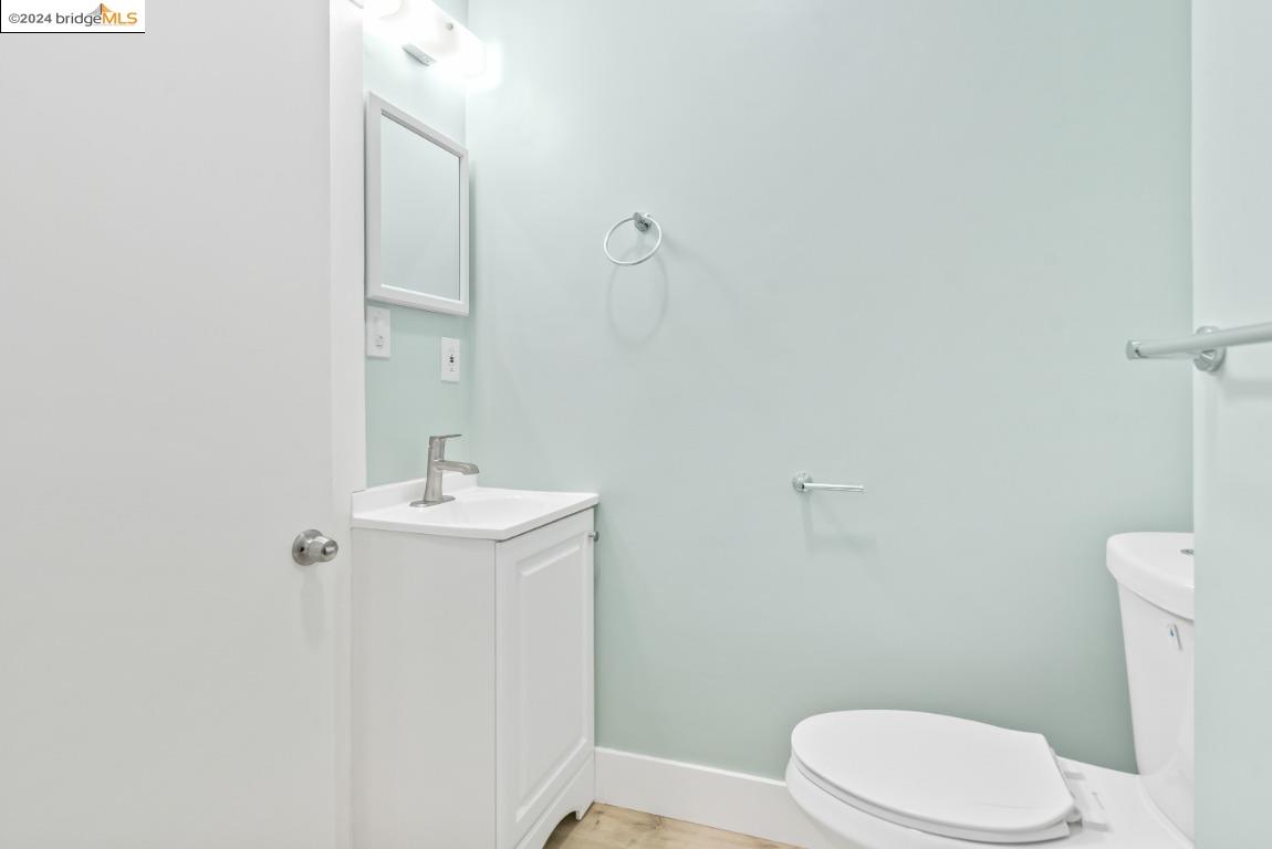 Detail Gallery Image 18 of 28 For 680 14th St, Oakland,  CA 94612 - – Beds | – Baths