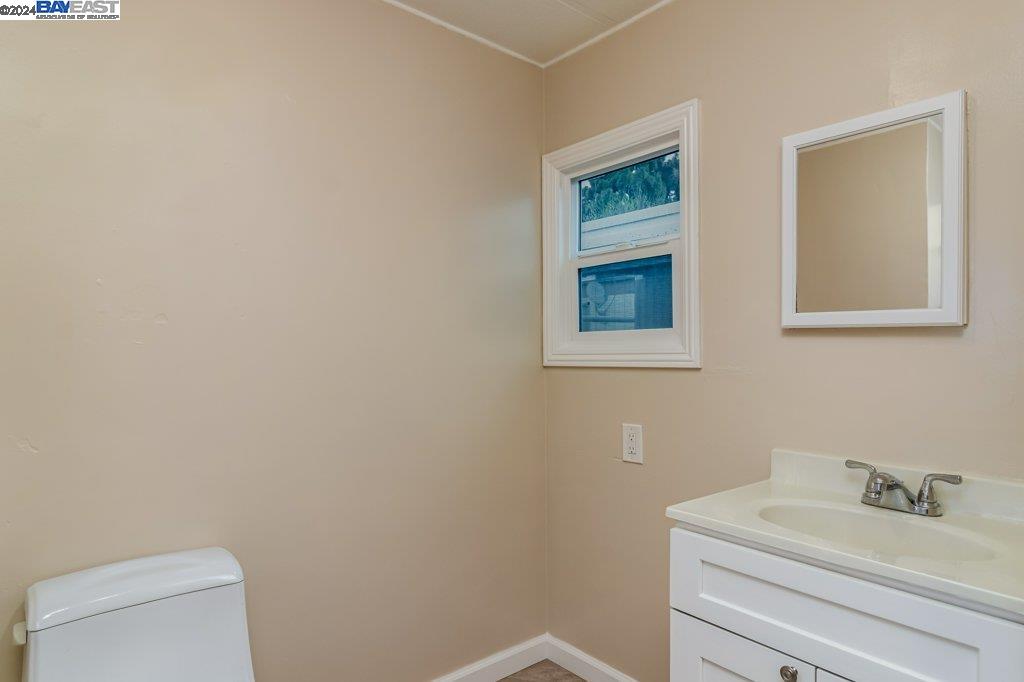 Detail Gallery Image 9 of 16 For 2399 E 14th St #56,  San Leandro,  CA 94577 - 1 Beds | 1 Baths