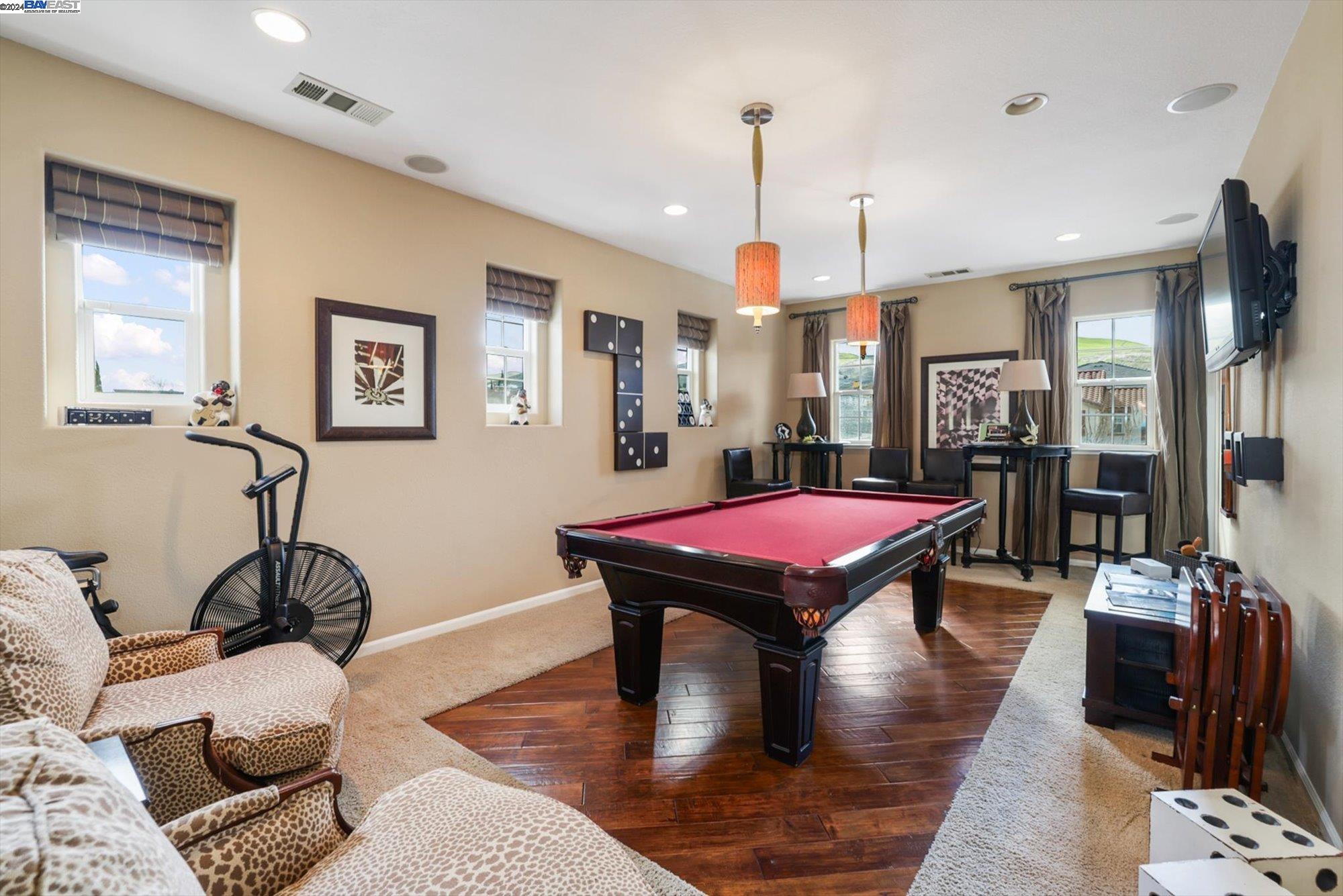Detail Gallery Image 34 of 60 For 2706 Montego Bay St, Pittsburg,  CA 94565 - 5 Beds | 4 Baths