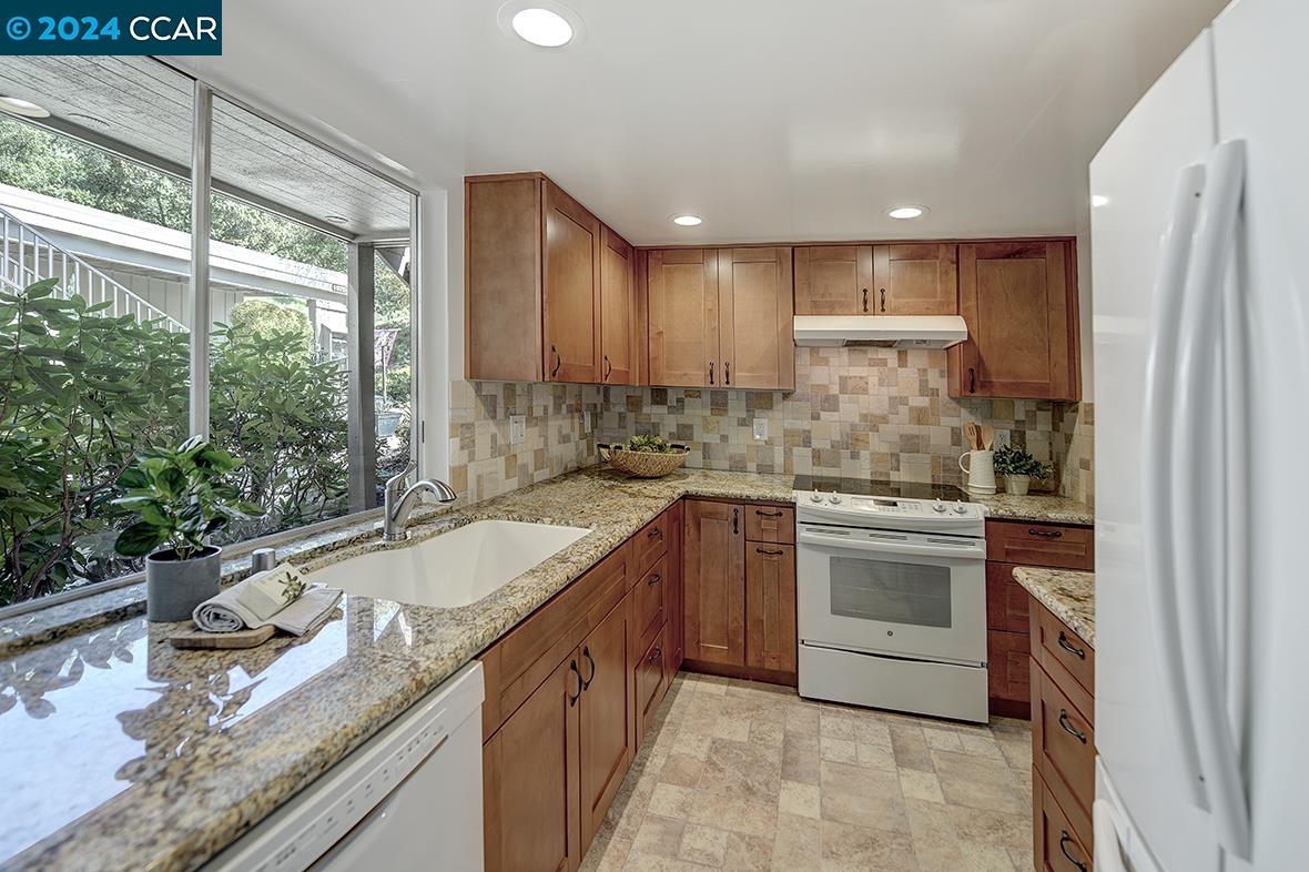 Detail Gallery Image 16 of 55 For 1975 Cactus Ct #2,  Walnut Creek,  CA 94595 - 1 Beds | 1 Baths