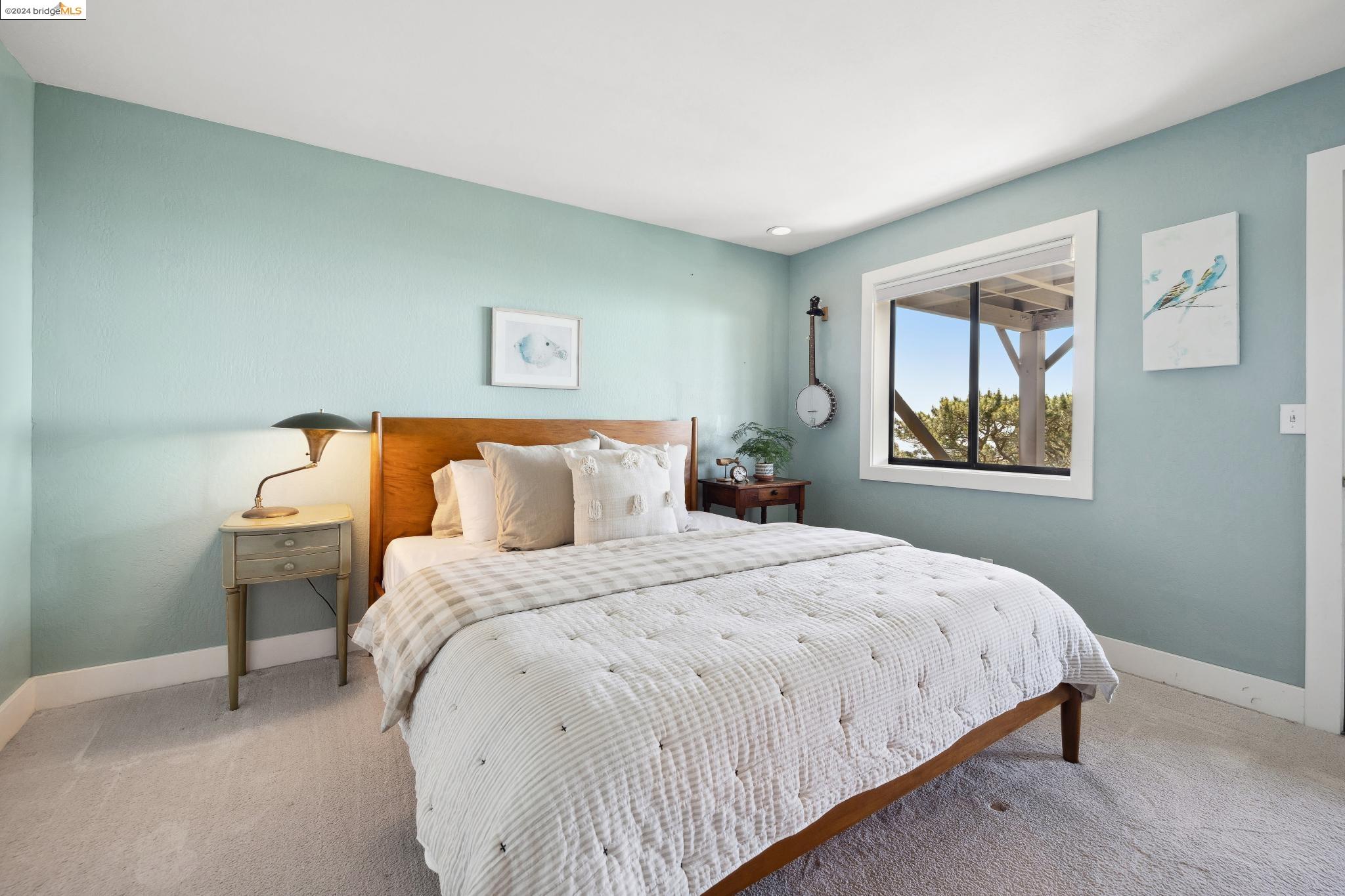 Detail Gallery Image 26 of 45 For 1484 Grizzly Peak Blvd, Berkeley,  CA 94708 - 5 Beds | 4/1 Baths