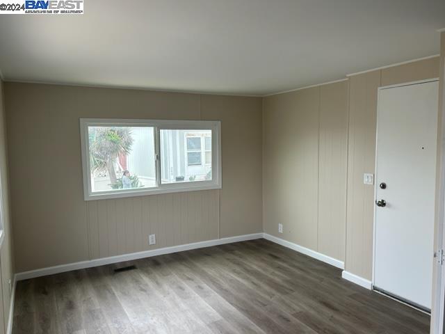 Detail Gallery Image 2 of 35 For 244 2nd Ave, Pacifica,  CA 94044 - 1 Beds | 1 Baths