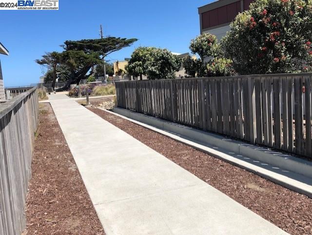 Detail Gallery Image 29 of 35 For 244 2nd Ave, Pacifica,  CA 94044 - 1 Beds | 1 Baths